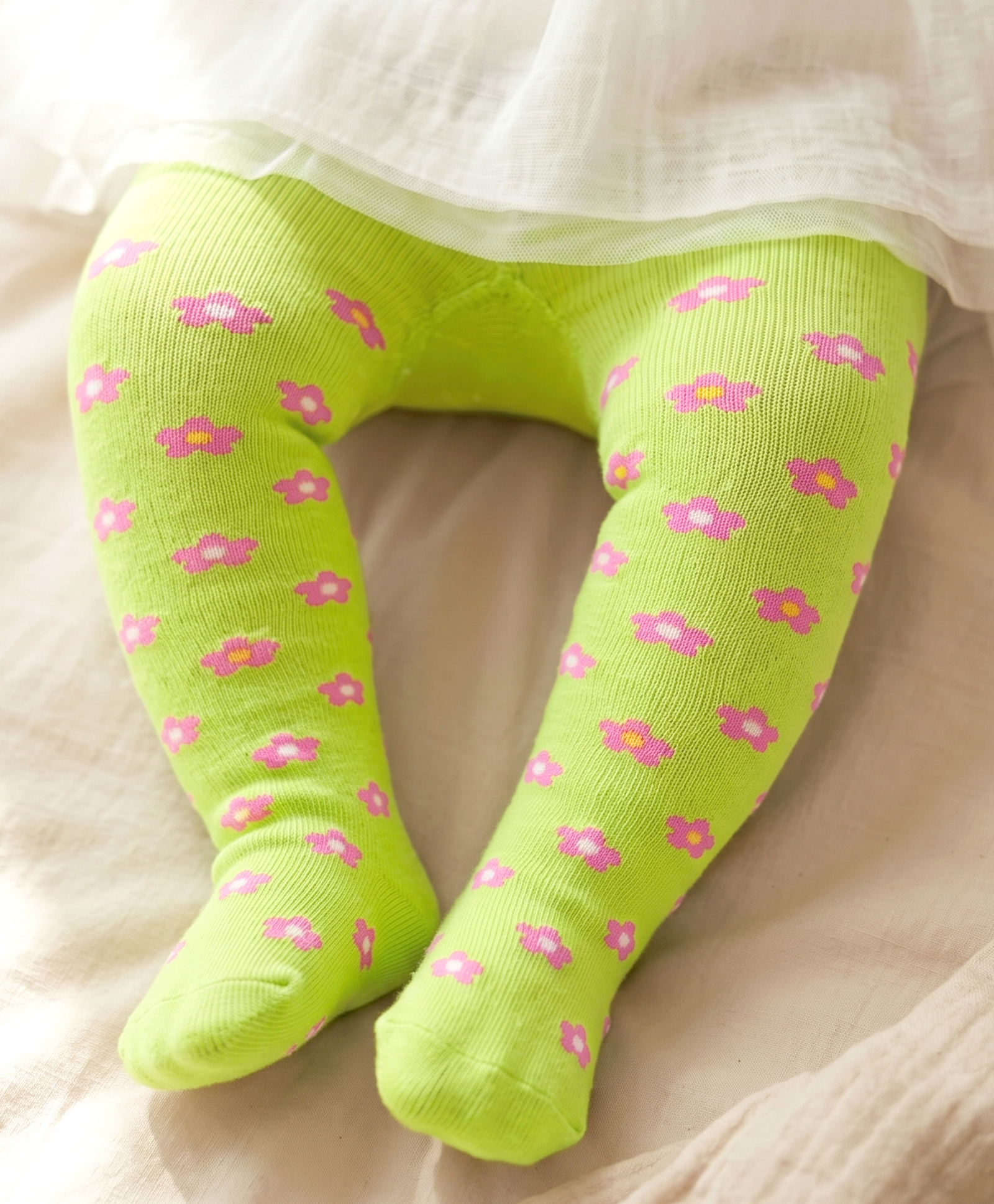 Cute Walk by Babyhug Cotton Elastane Antibacterial Footed Tights Floral Design - Neon Green-image-39