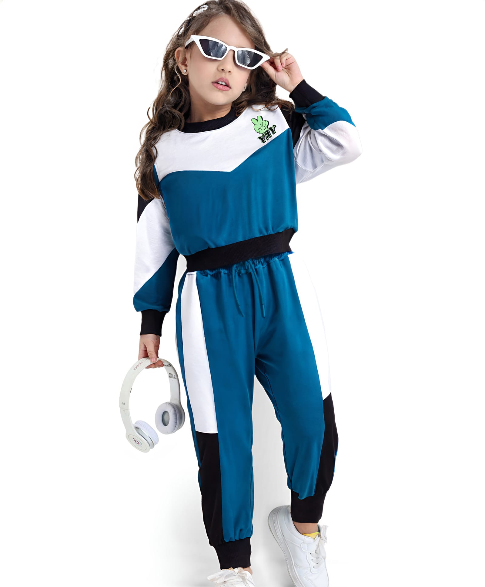 Ollington St. Knit Full Sleeves Colorblocked Sweatshirt & Joggers Set -Blue & White-image-31