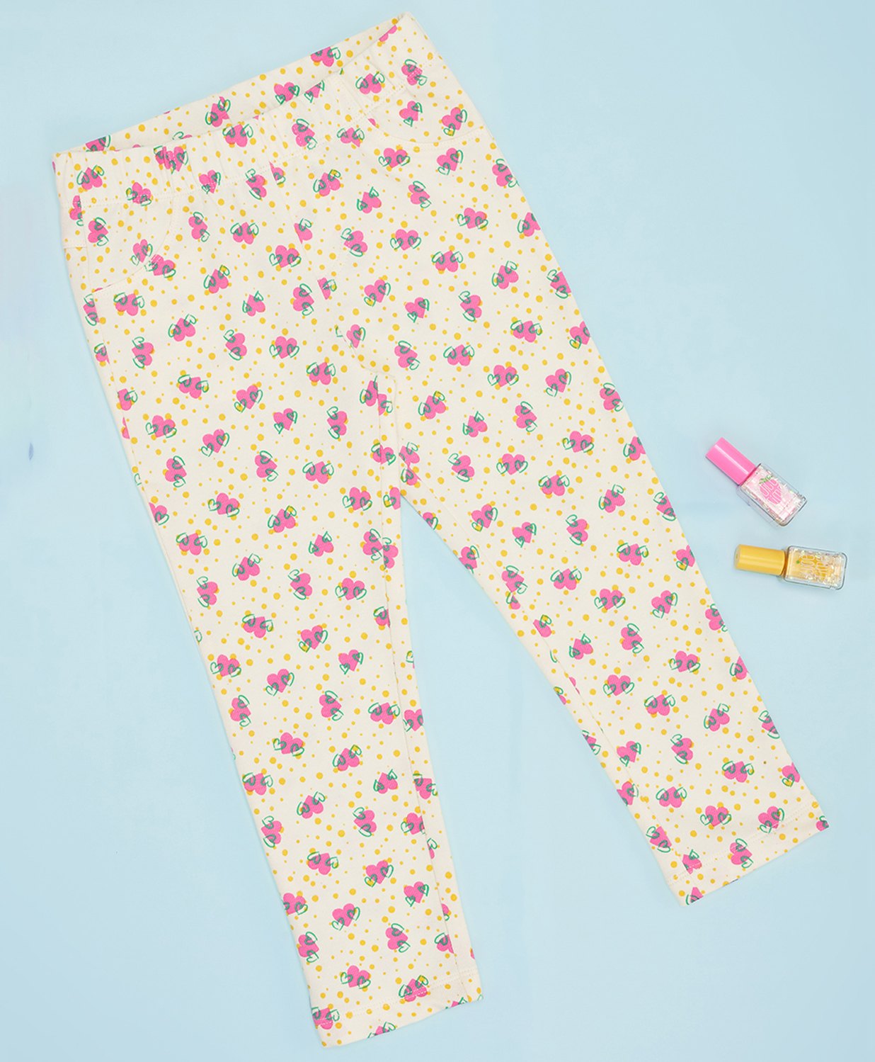 Pantaloons Junior Cotton Hearts Printed Leggings - Off White-image-37