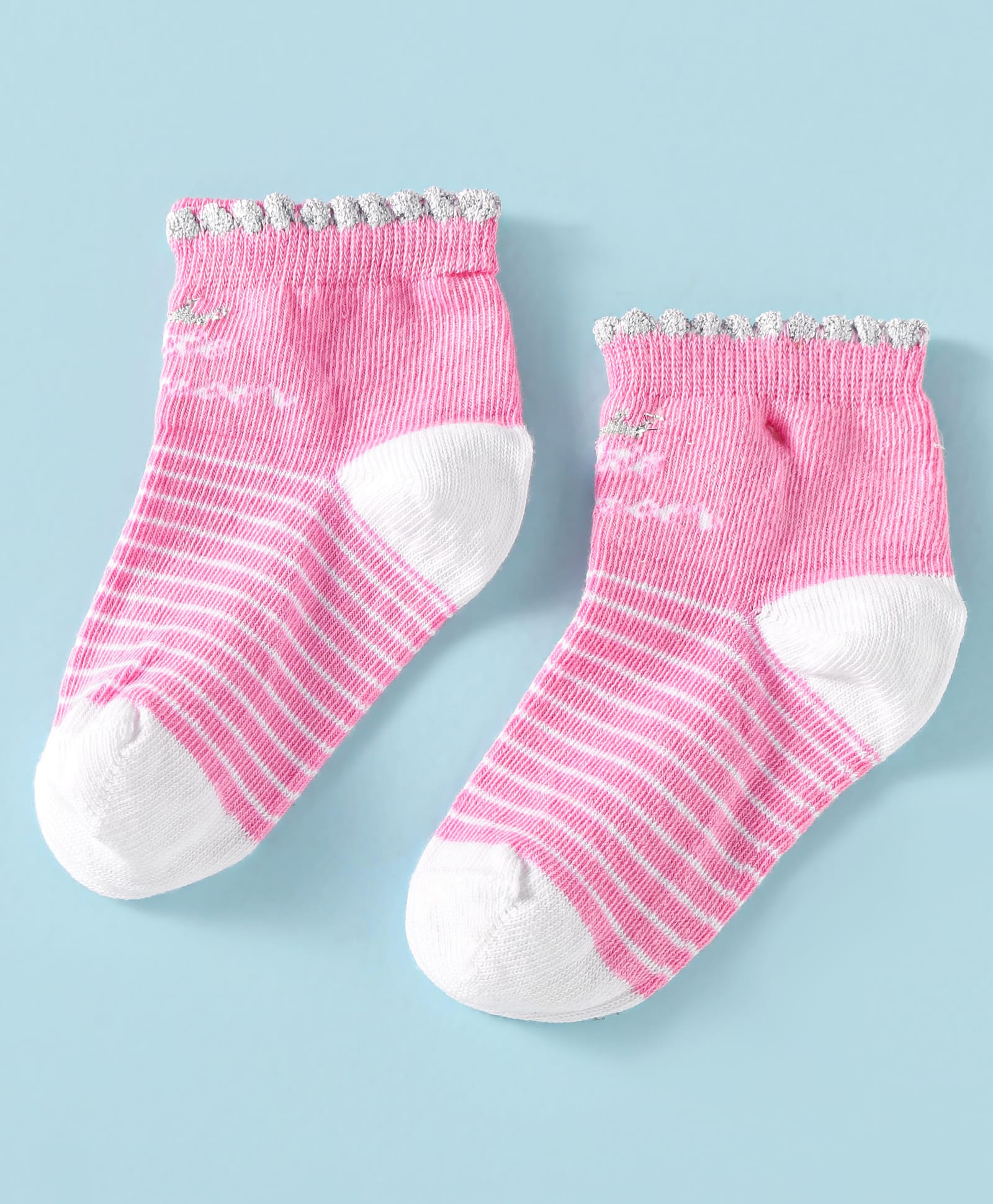 Mustang Knit Ankle Length Socks With Striped Design - Pink-image-33