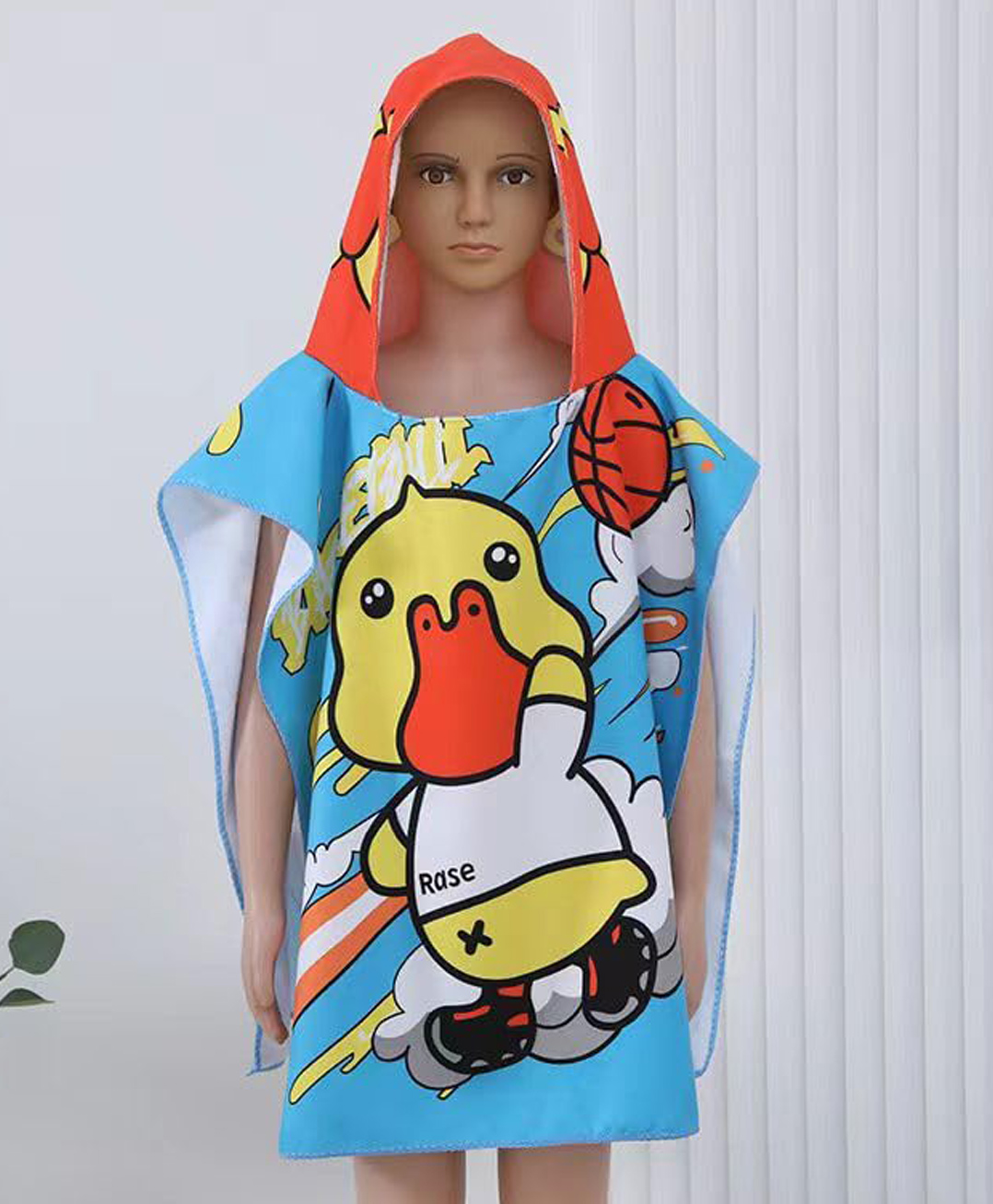 Butterthief Penguin Printed Poncho Hooded Bath Towel for Kids & Toddlers - Multicolor-image-15