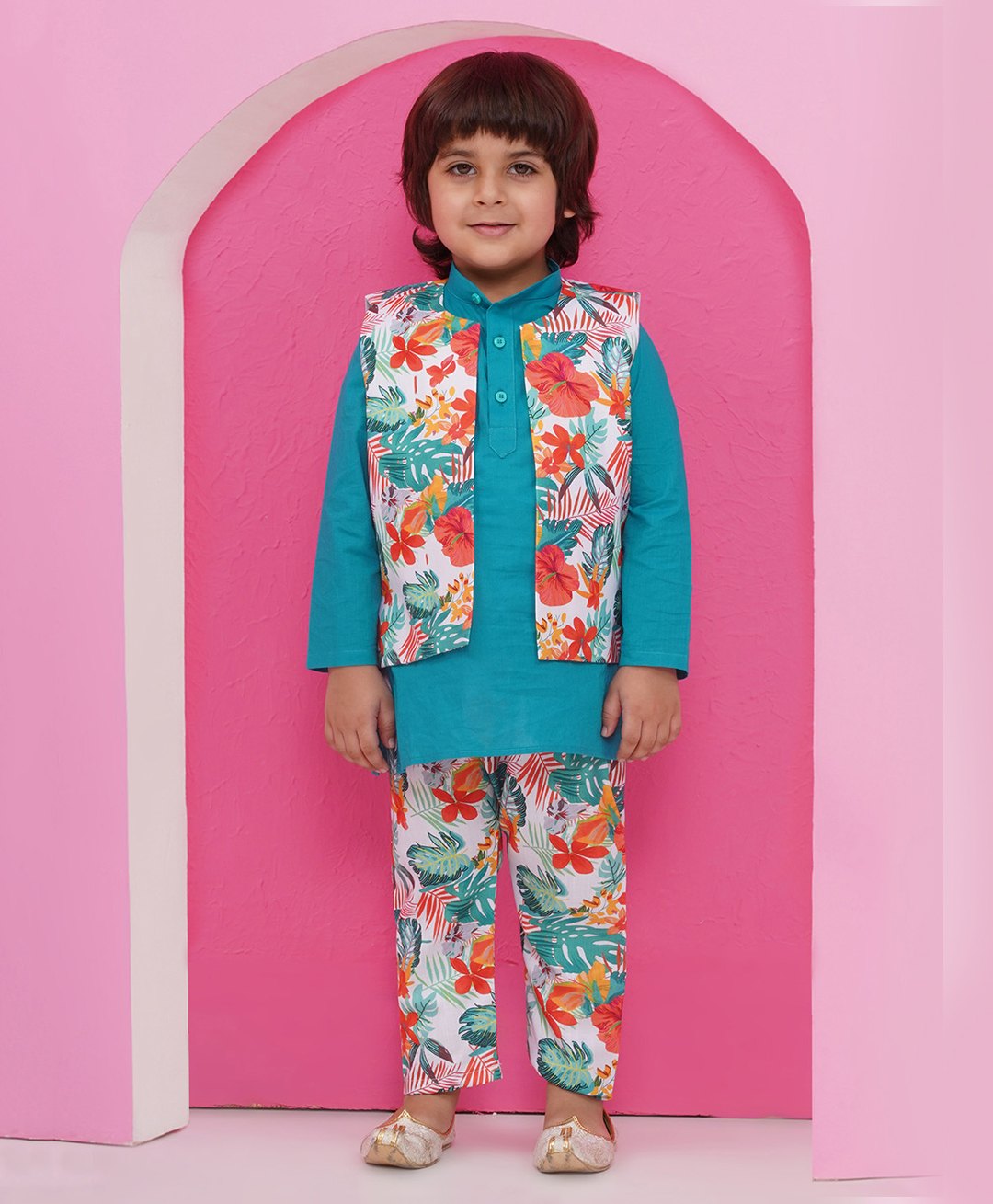 AJ Dezines Full Sleeves Soild Kurta With Floral Printed Coordinating Pant & Jacket Set - Blue-picture-26