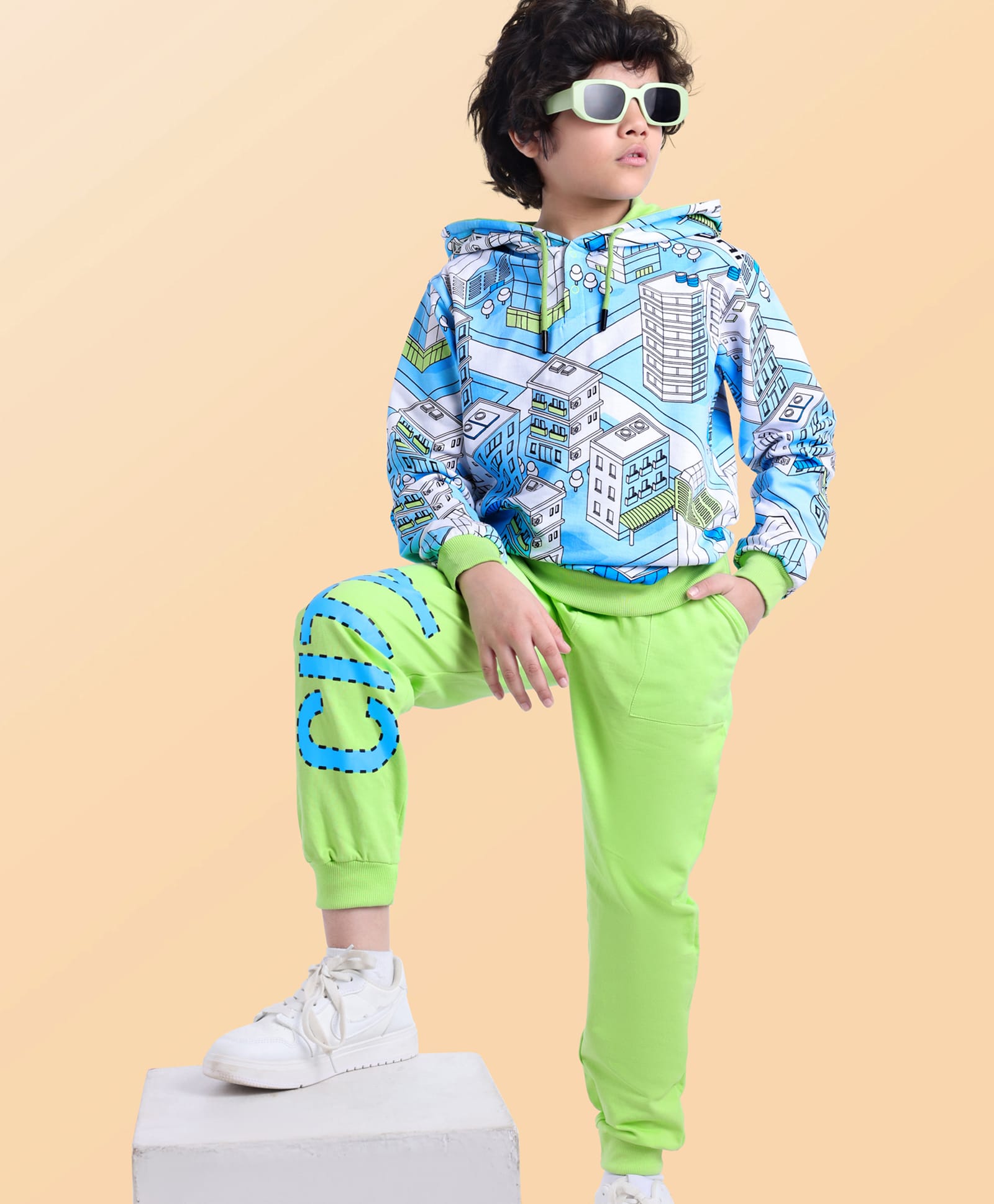 Ollington St. 100% Cotton Knit Full Sleeves Hooded Sweatshirt & Joggers Set Text & House Print - Light Green White & Blue-image-16