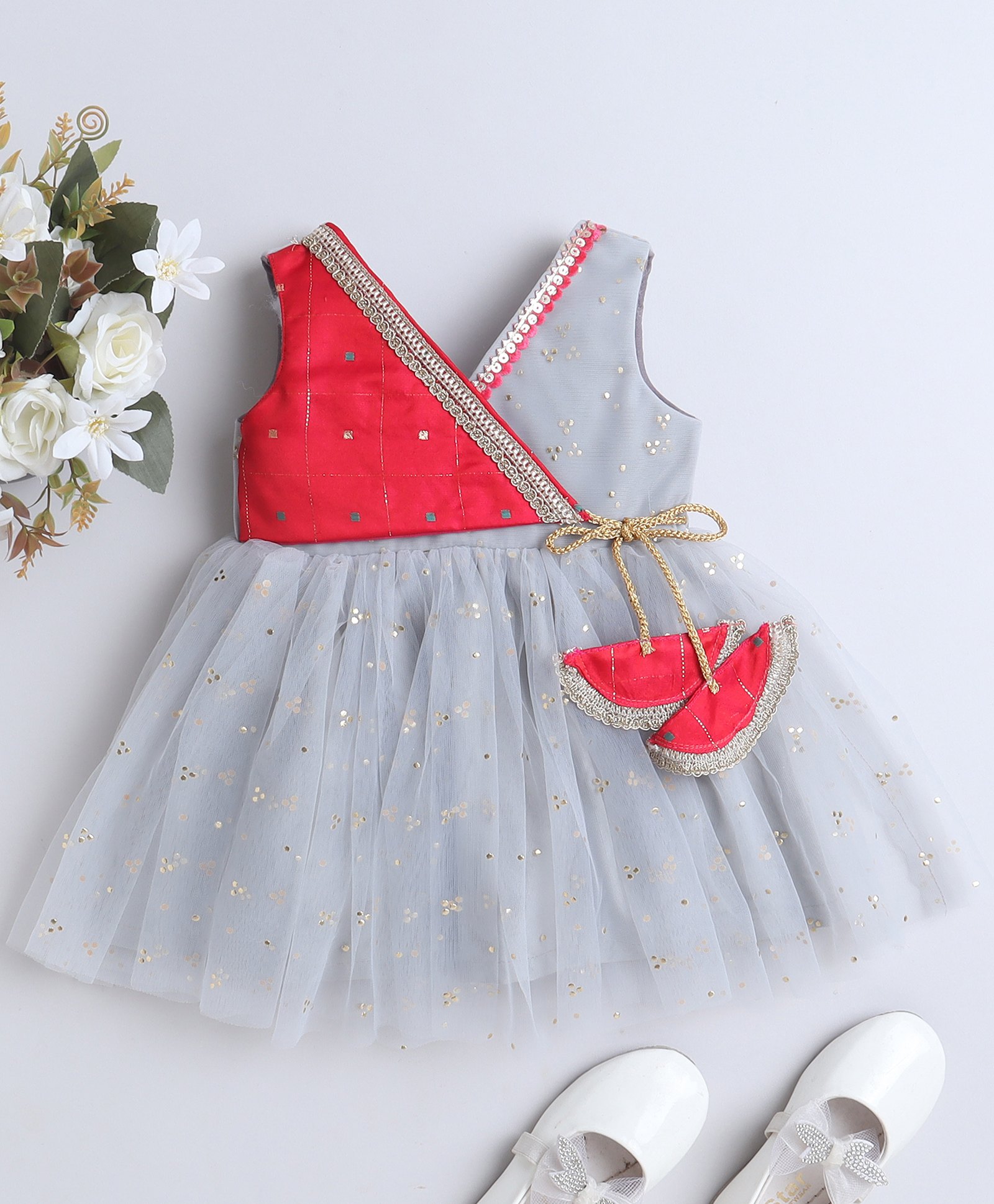 Many frocks & Sleeveless Foil Printed With Lace & Sequins Embellished Net Dress - Grey-image-14
