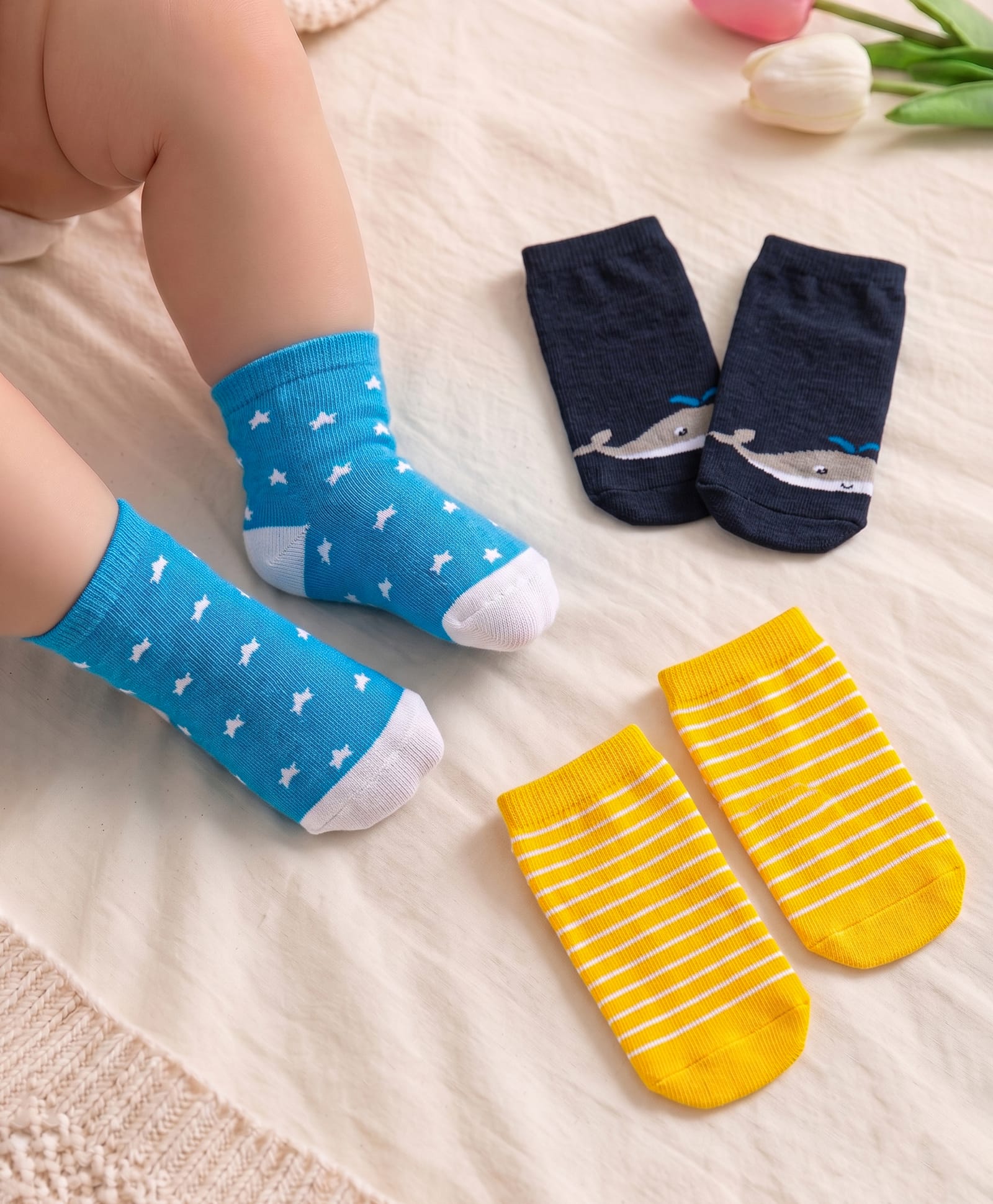 Cute Walk by Babyhug Knit Ankle Length Socks With Whale & Star Design Pack of 3 - Blue Black & Yellow-picture-13