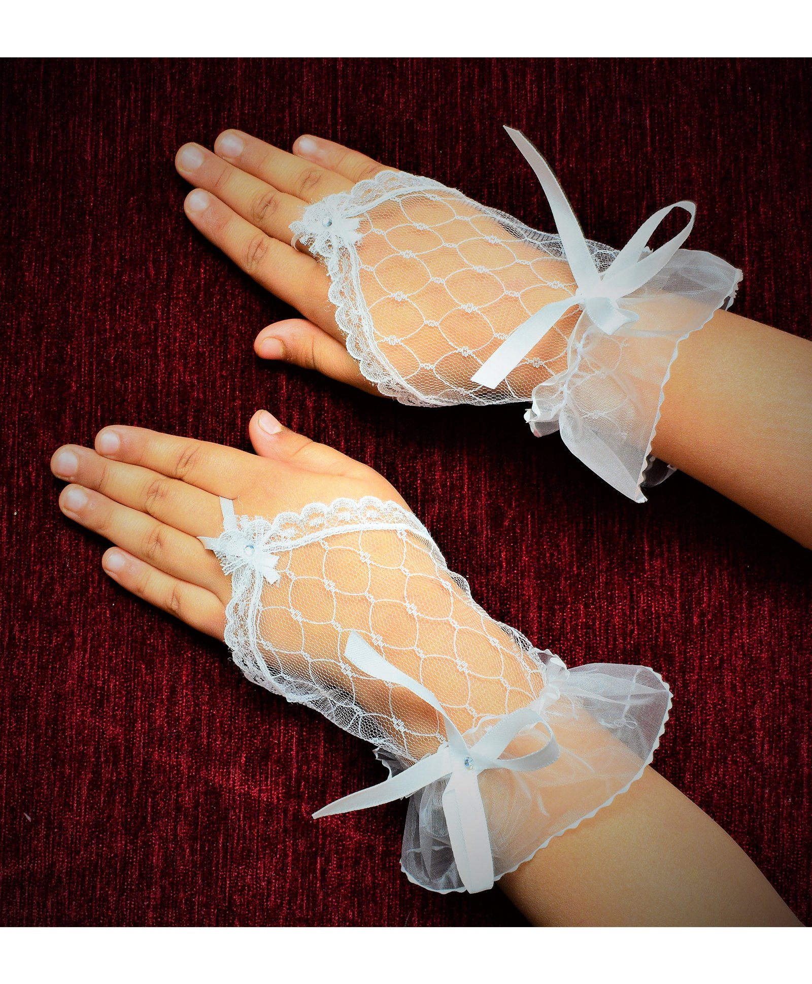 Tipy Tipy Tap Fingerless Netted Gloves - White-image-5