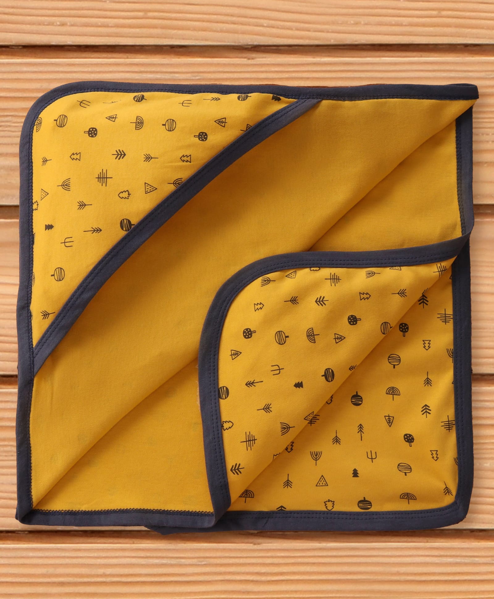 OHMS Interlock Knit Wrappers with Jungle Print L 75 x W 75 cm - Yellow-image-35