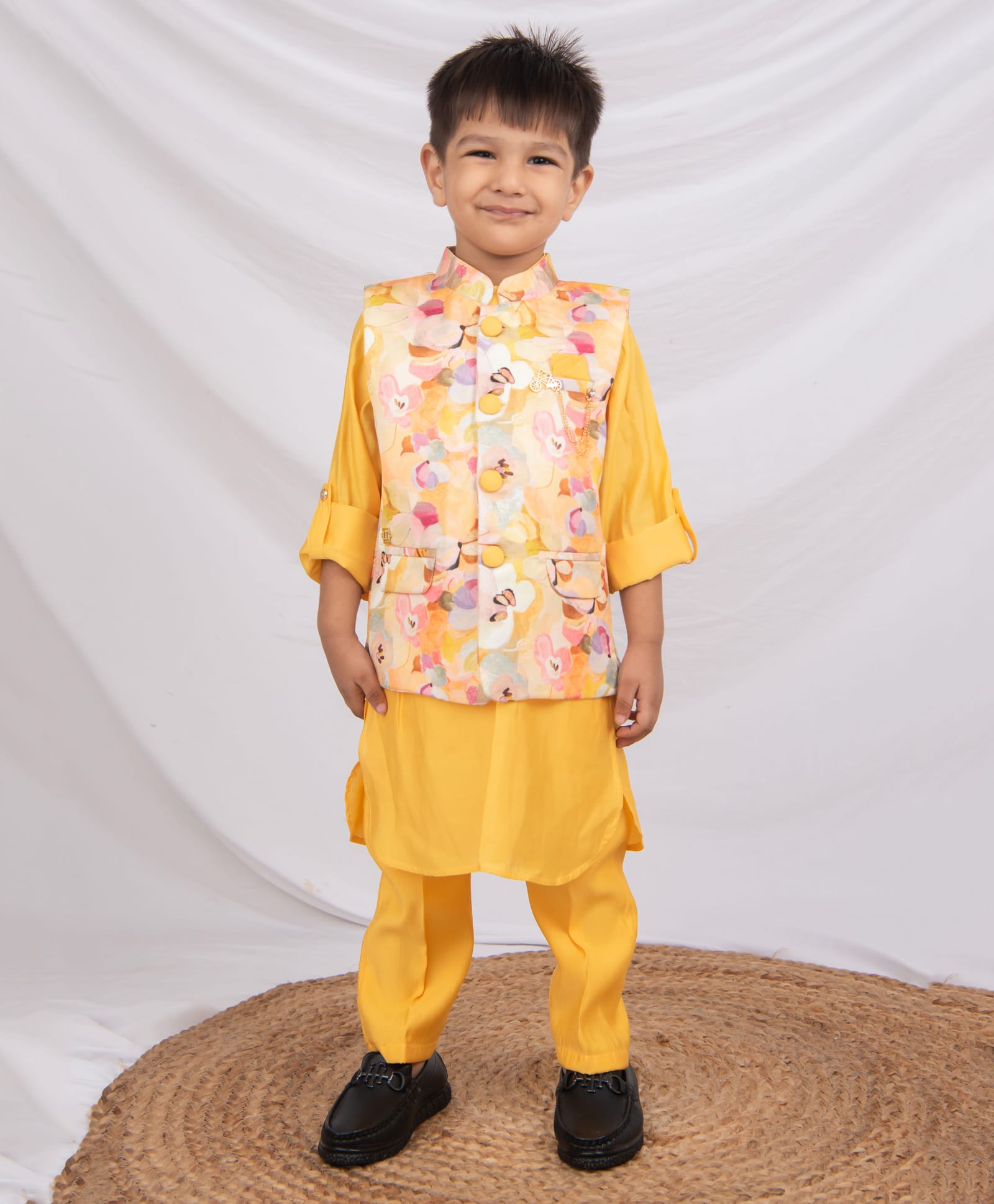 LITTLE COLLARS Full Sleeves Solid Kurta Pyjama With Floral Printed Jacket - Yellow-picture-27