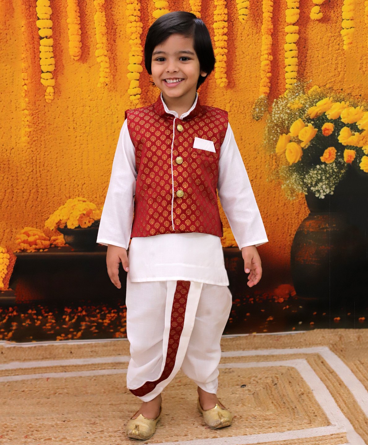 BownBee Full Sleeves Solid Kurta & Pyjama With Damask Foil Printed Jacket Set - Maroon-picture-15
