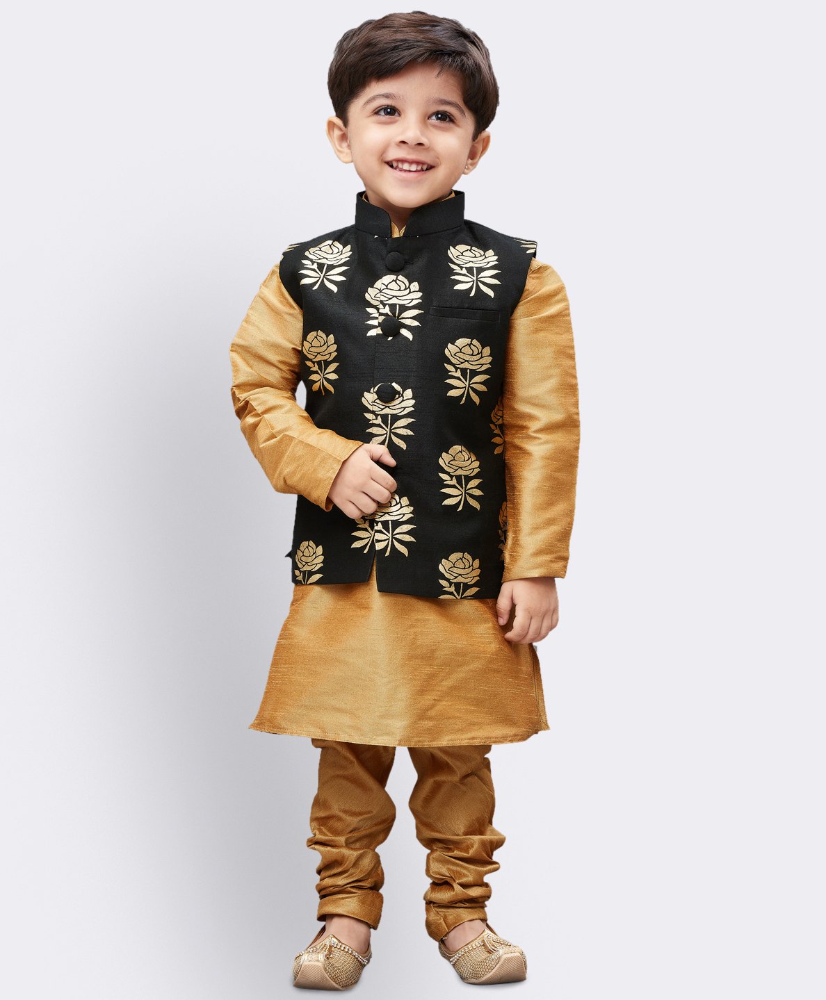 Vastramay Full Sleeves Solid Coordinating Kurta & Pyjama With Rose Motif Designed Nehru Jacket Set - Black & Gold-image-42