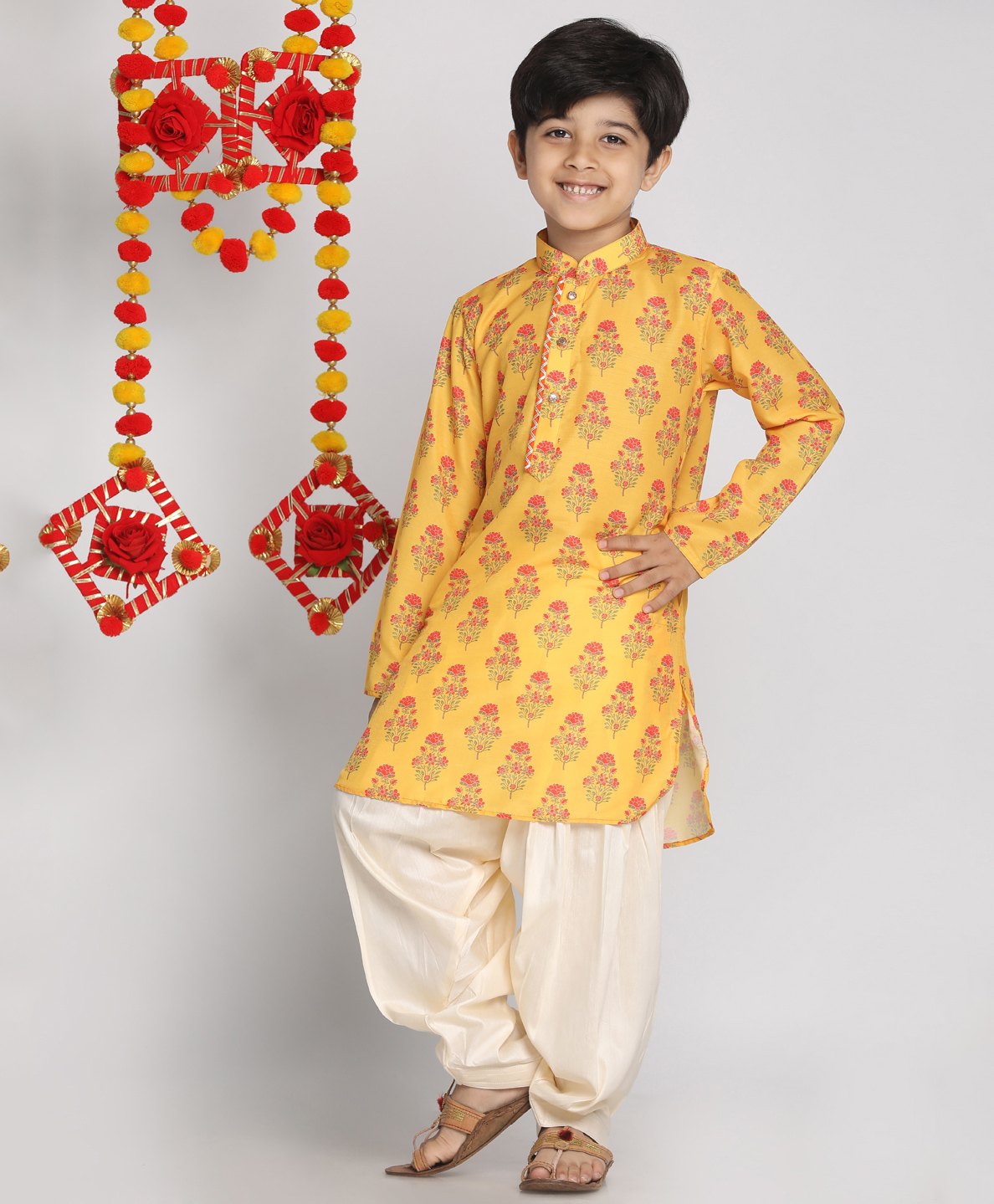 Vastramay Silk Full Sleeves Floral Printed Kurta & Patiala Set - Mustard Yellow & Cream-picture-17
