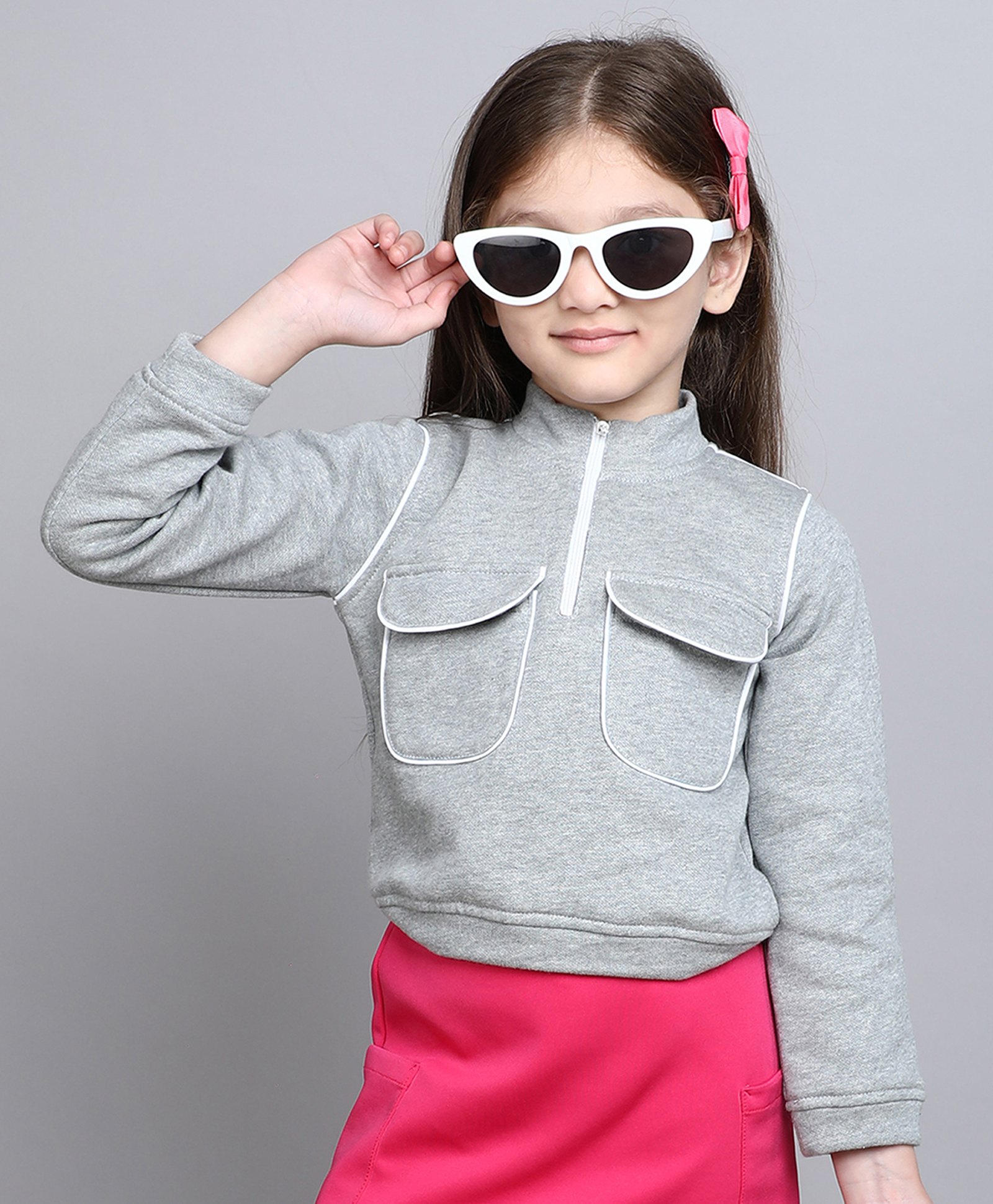 Taffykids Full Sleeves Solid Front Zipper Pocket Detailed Sweatshirt - Grey-image-48
