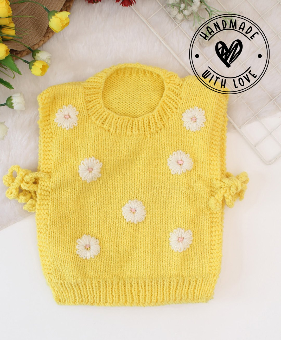 Woonie SleevelessDaisy FlowerDetailed Vest - Yellow-picture-18