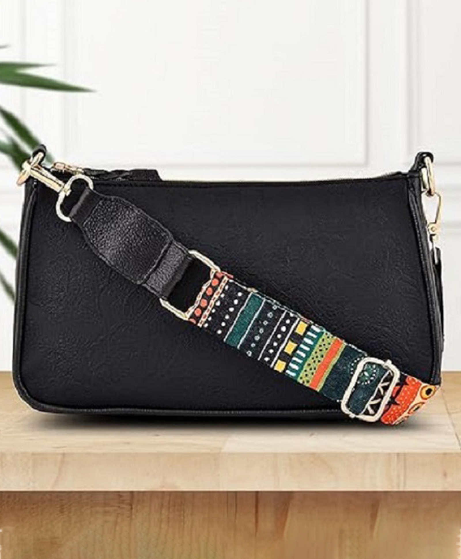 lycheebags bags Women Pu Croco Finish Black Sling Bag-picture-26