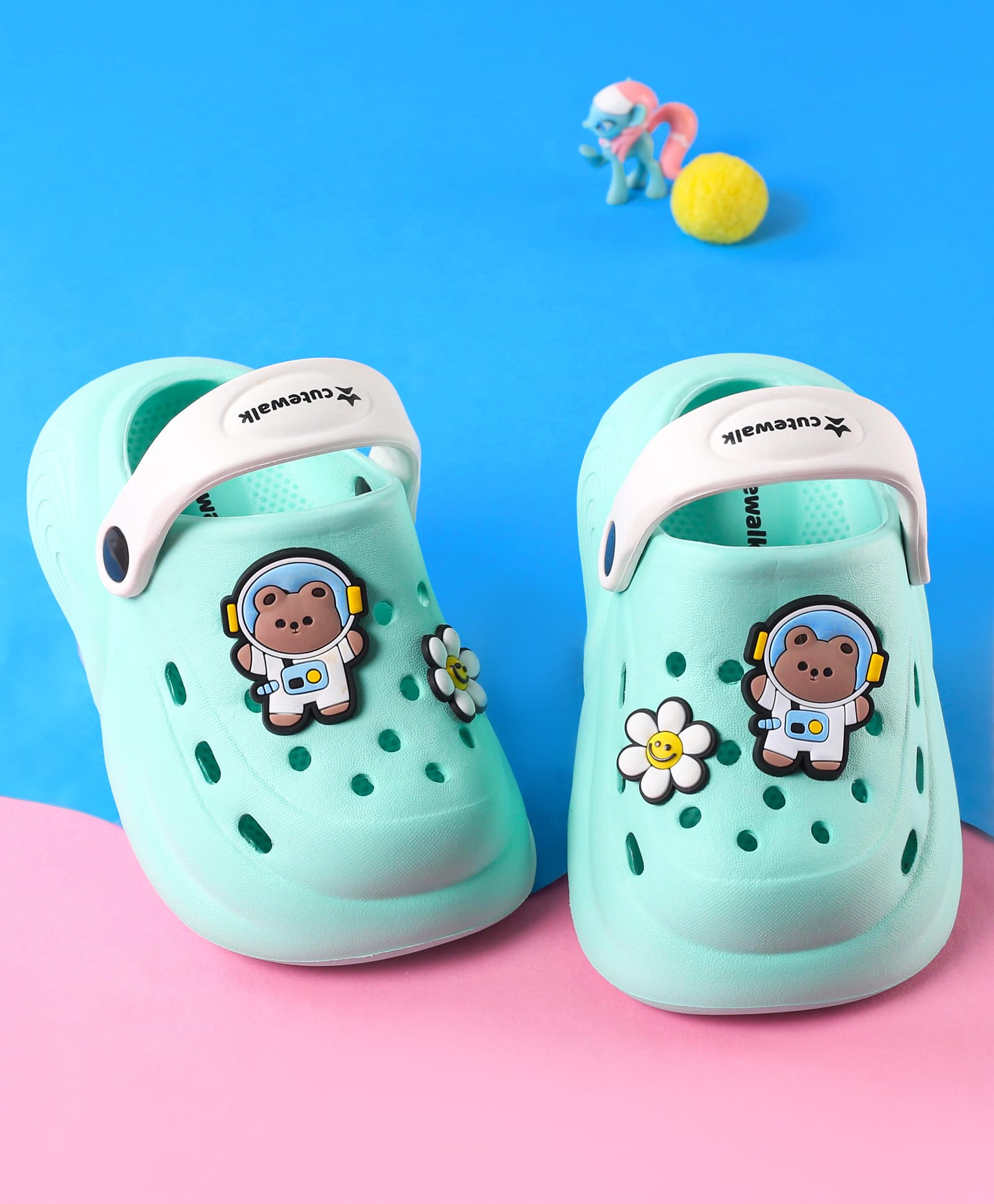 Cute Walk by Babyhug Clogs With Backstrap Closure Space & Floral Appliques - Mint-image-12