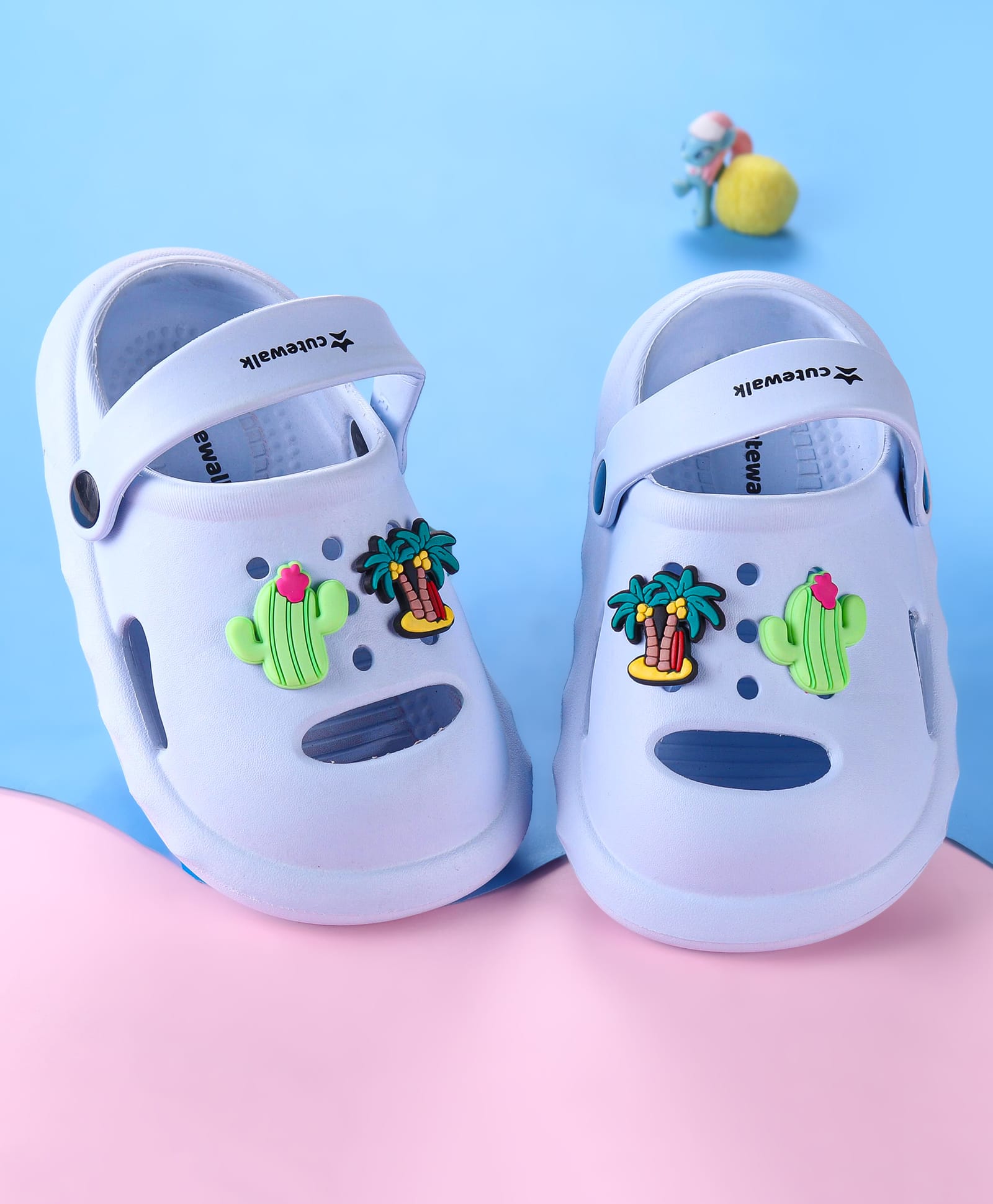 Cute Walk by Babyhug Clogs with Cactus Applique - Light Blue-picture-20
