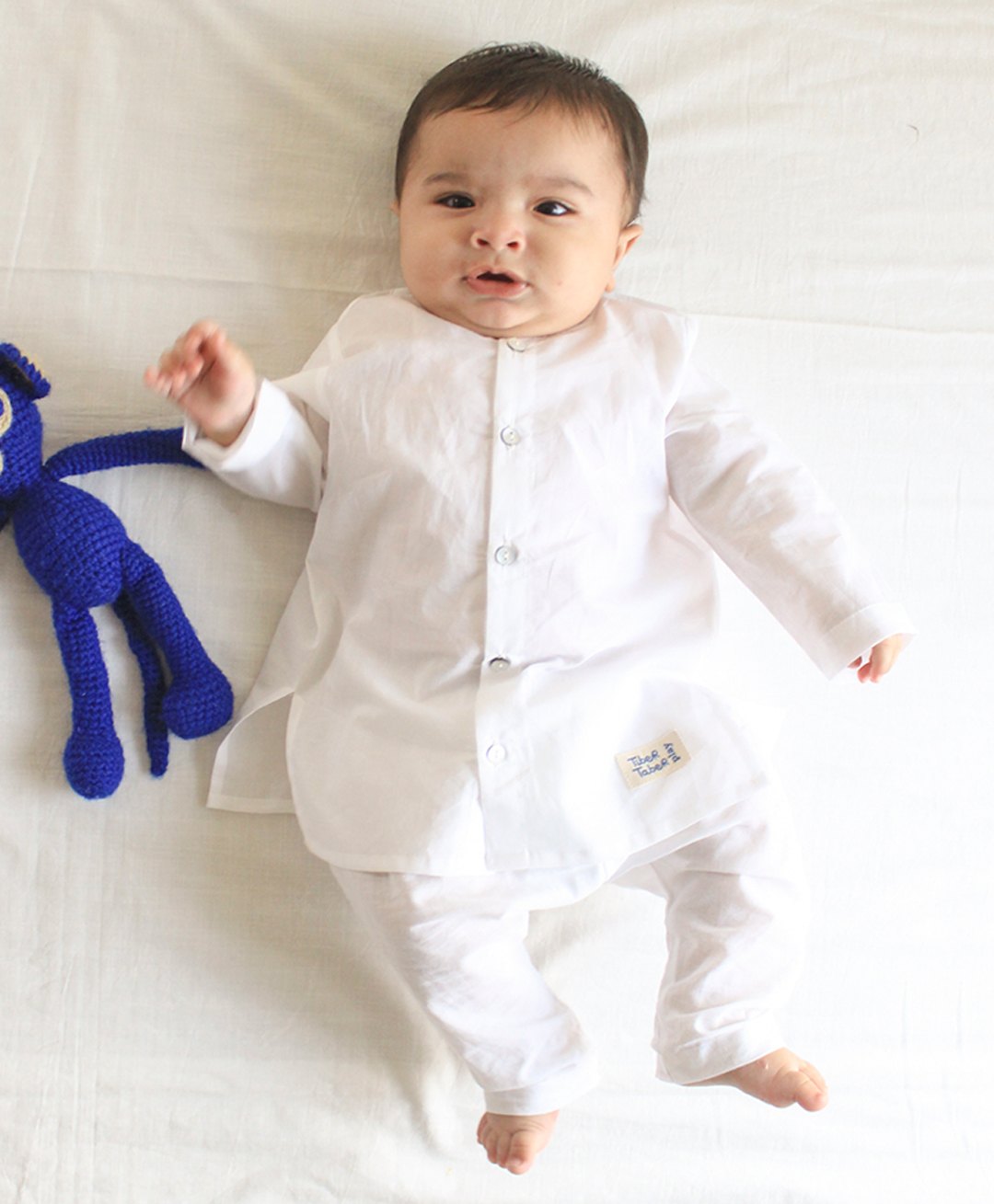 Tiber Taber Cotton Full Sleeves Solid Kurta Pyjama Set - White-picture-44