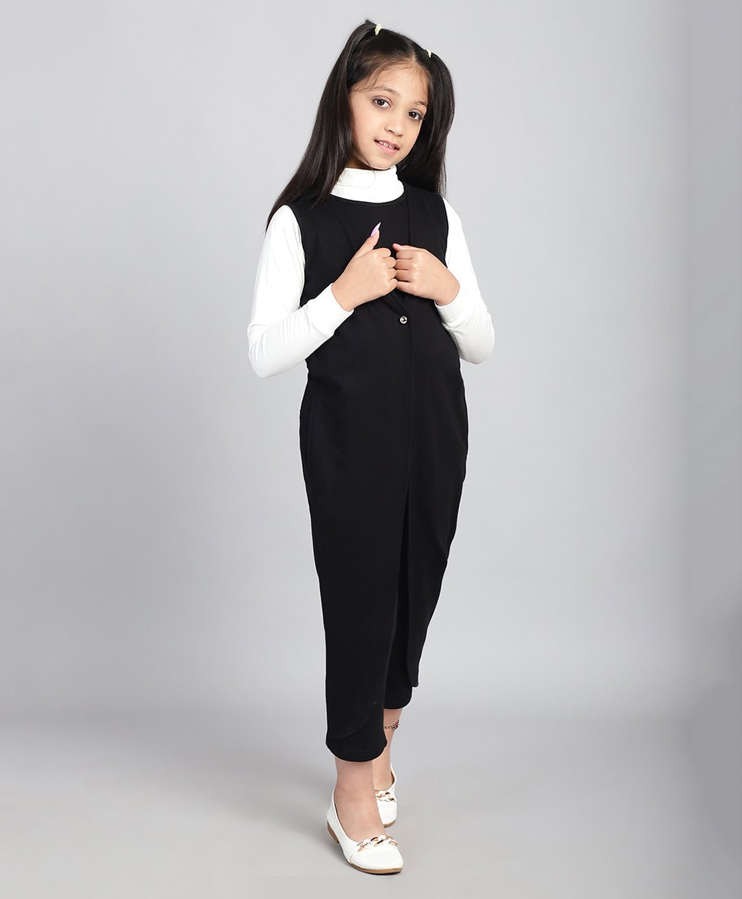 BaawRi Cotton French Terry Sleeveless Solid Jumpsuit - Black-picture-15