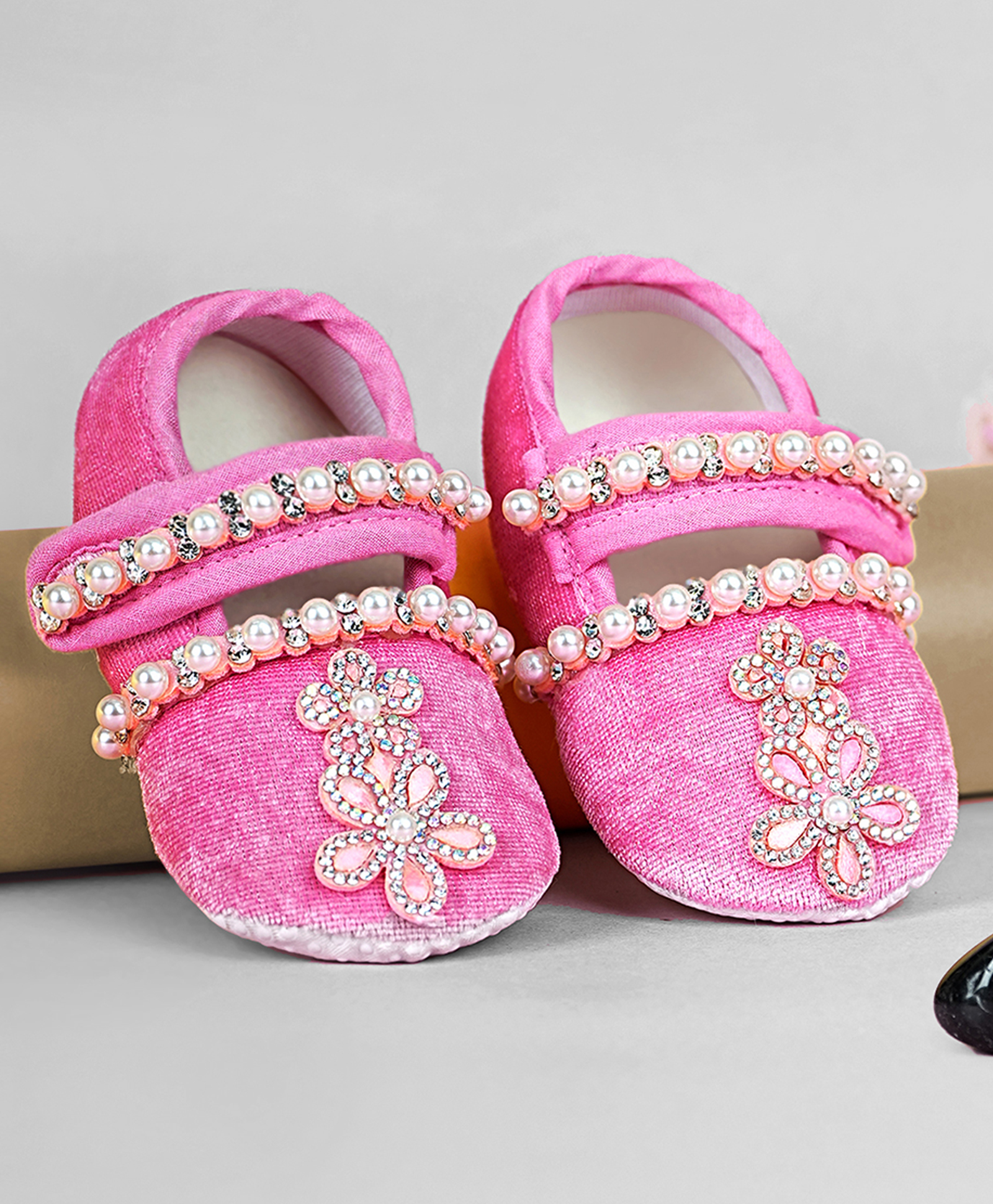 Coco Candy Velvet Pearl & Stone Embellished Detailed Velcro Closure Booties - Pink-picture-20