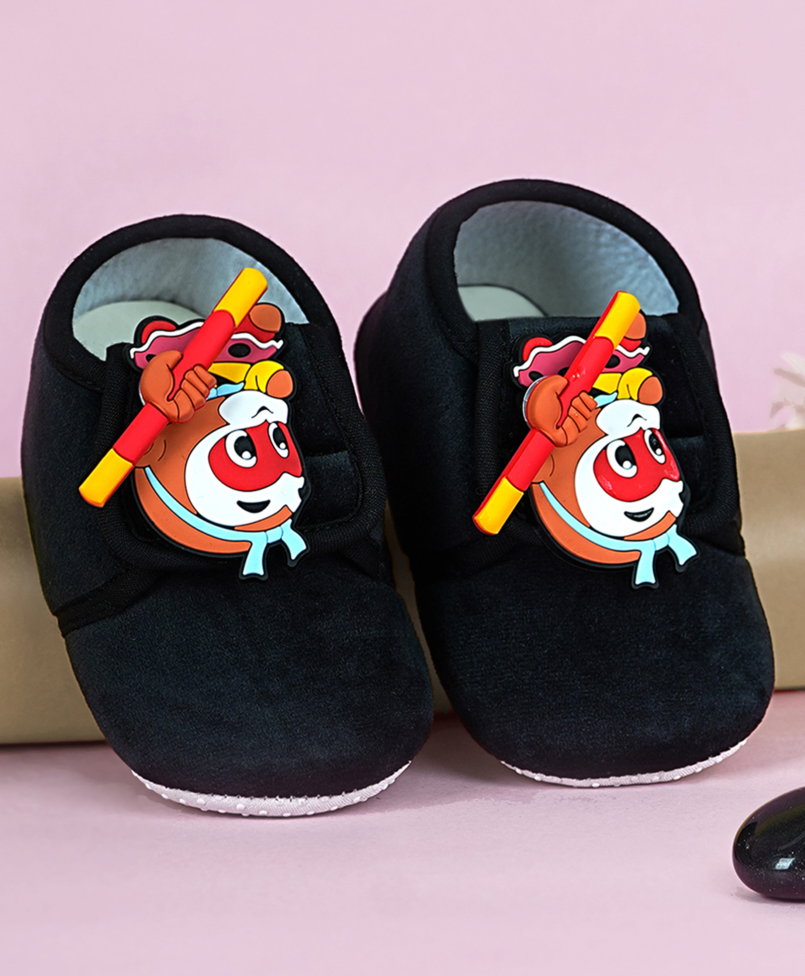 Coco Candy SpinnerApplique Detailed Velcro Closure Booties - Black-picture-37