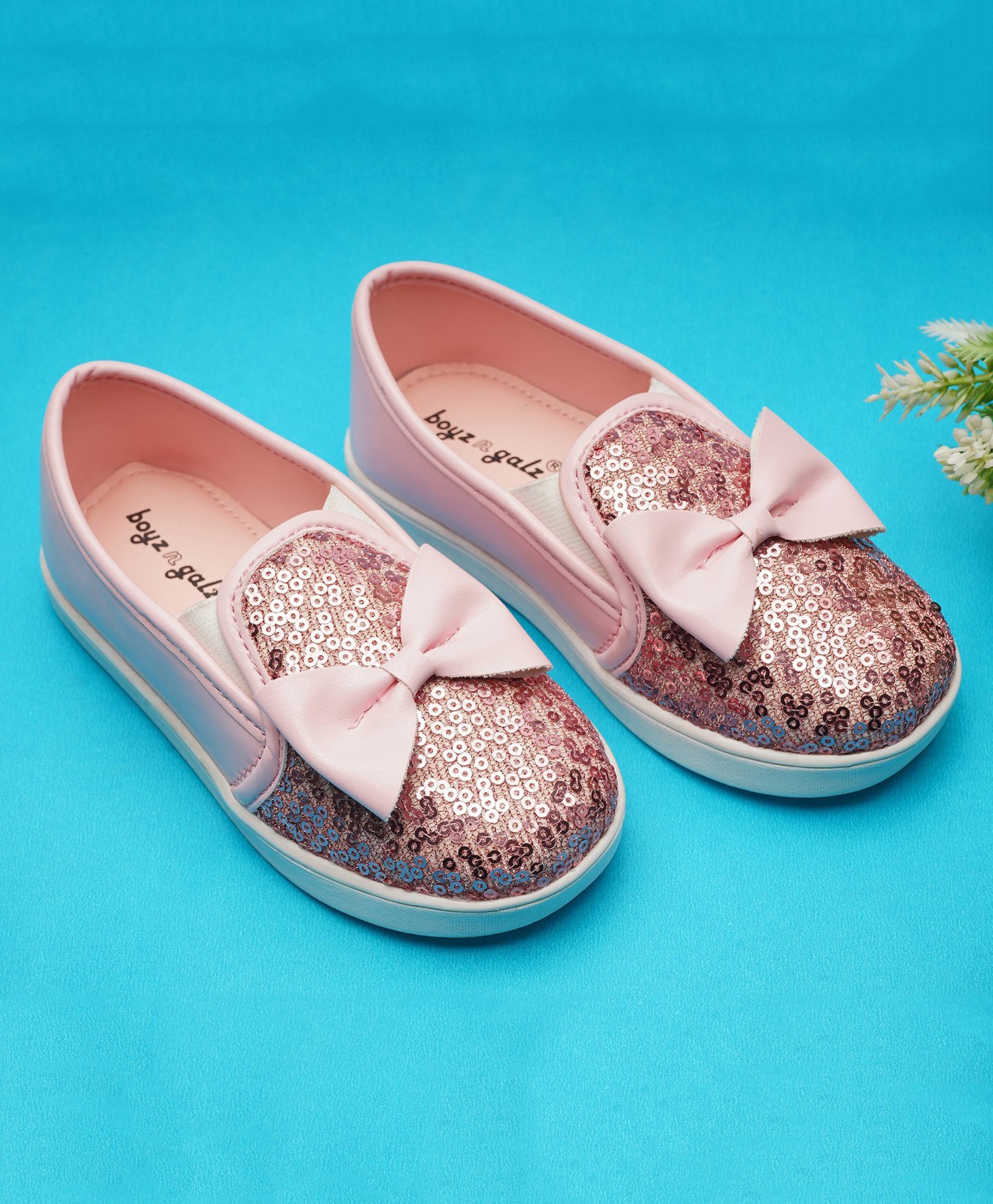 boyz n galz Sequin Embellished &Bow Applique Detailed Shoes - Pink-image-36