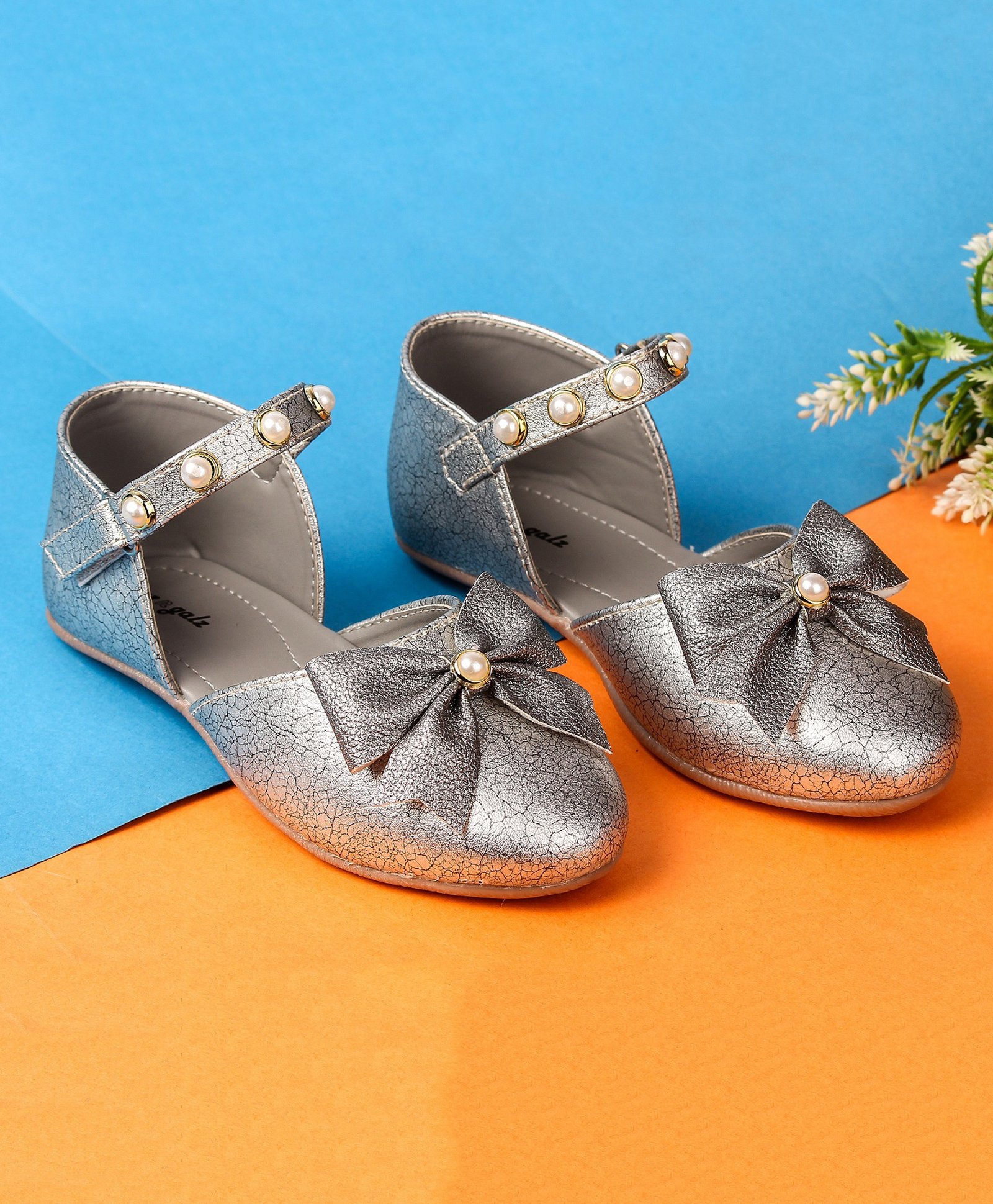 boyz n galz Shimmer Bow Applique Detailed Ballerinas - Sliver-picture-18