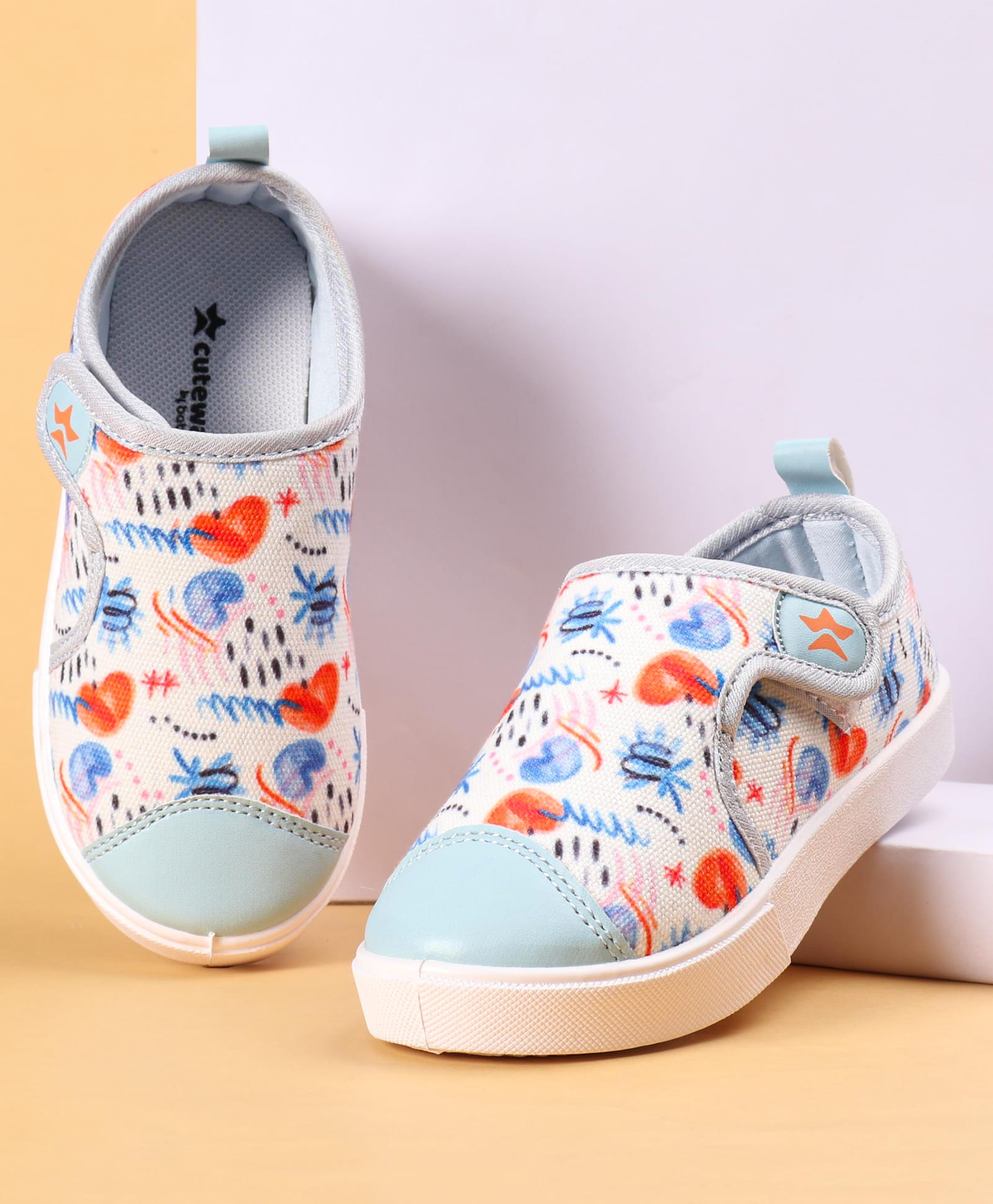 Cute Walk by Babyhug Casual Shoes with Velcro Closer & Heart Print - Light Blue-image-45