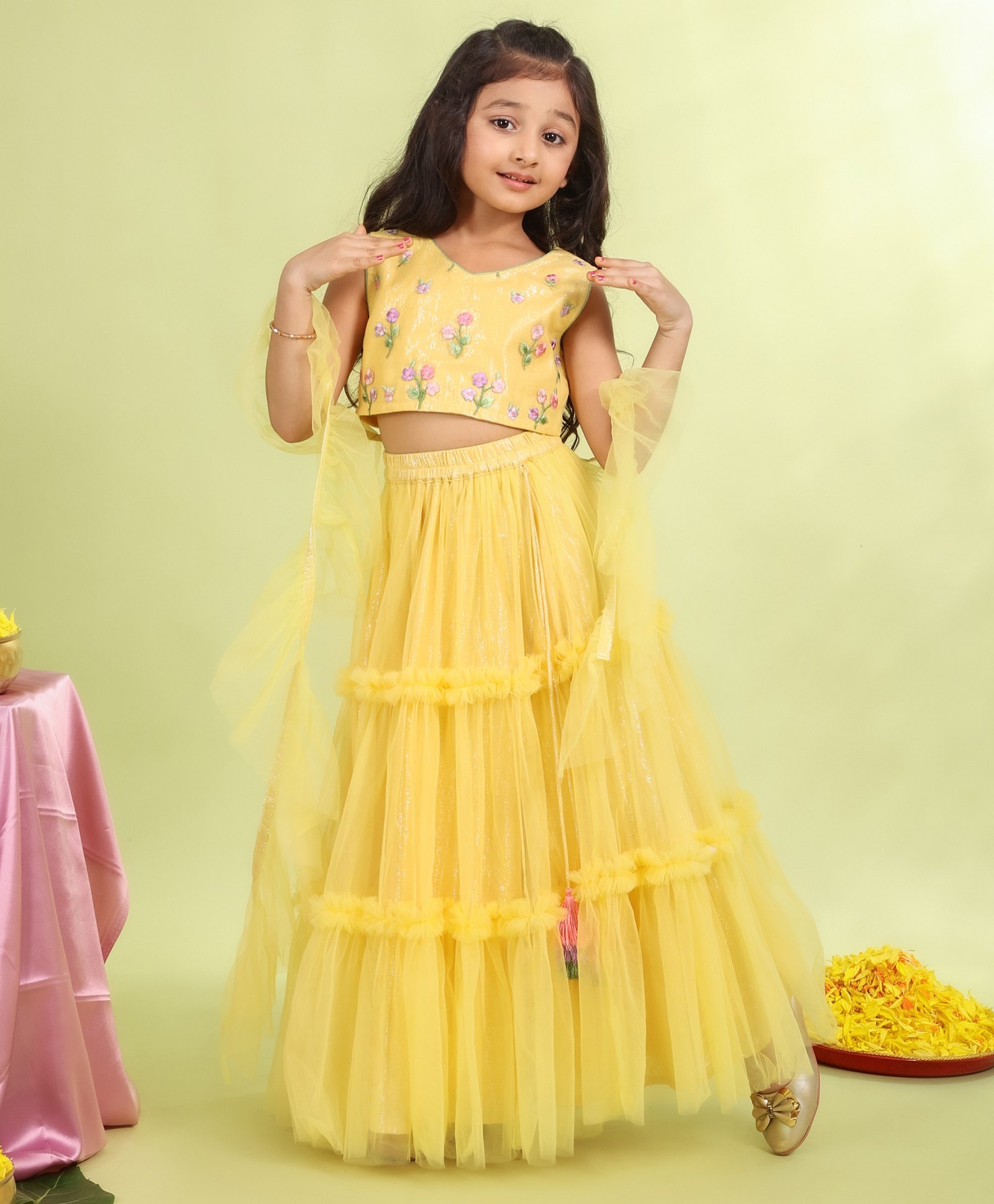 MASTARANG Sleeveless Floral Embroidered Lehenga Choli With Dupatta Set - Lemon Yellow-picture-12
