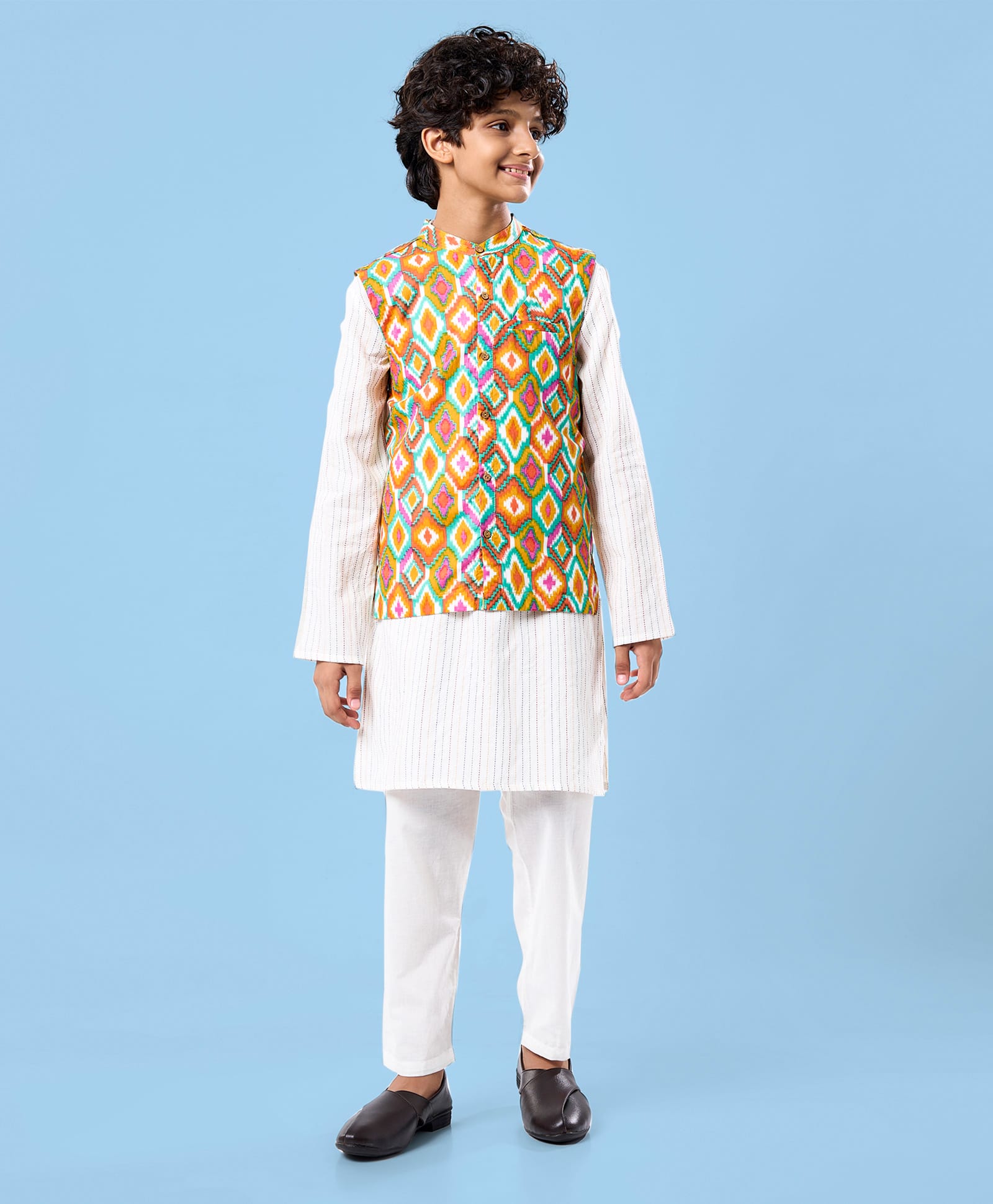 Pine Kids Cotton Woven Full Sleeves Striped Kurta Pyjama Set with Ikkat Print Jacket - White-image-31