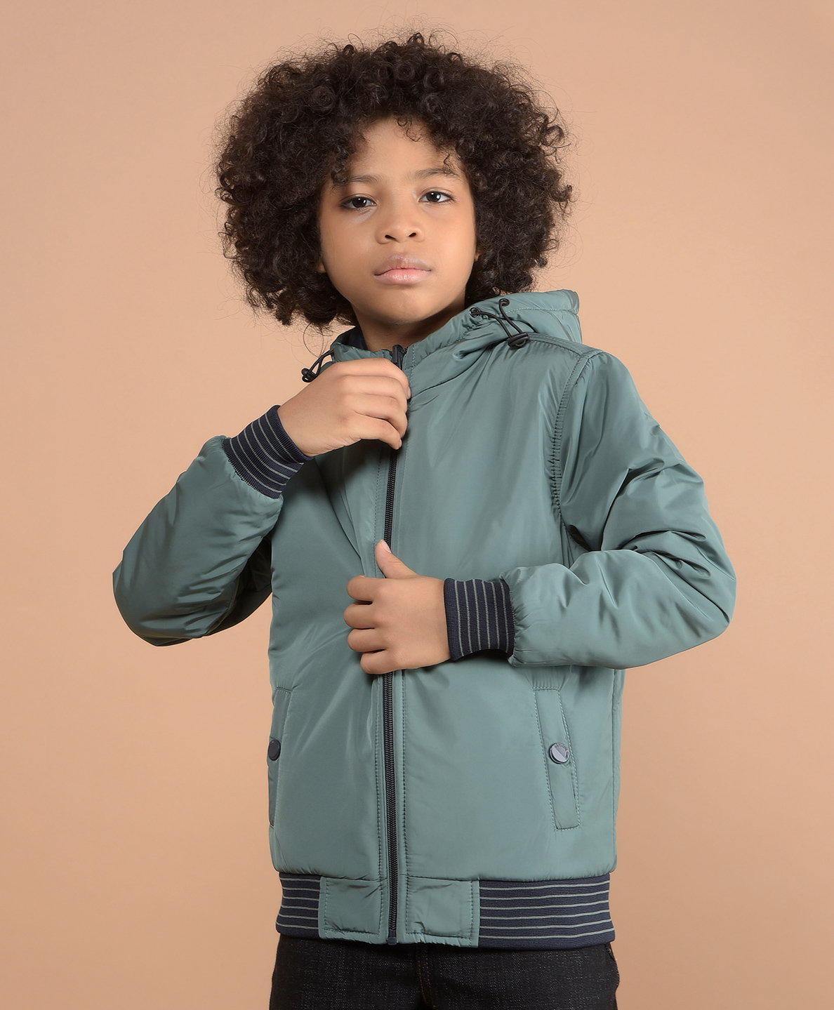 CRIMSOUNE CLUB Full Sleeves Solid Reversible Hooded Quilted Jacket - Green-picture-21