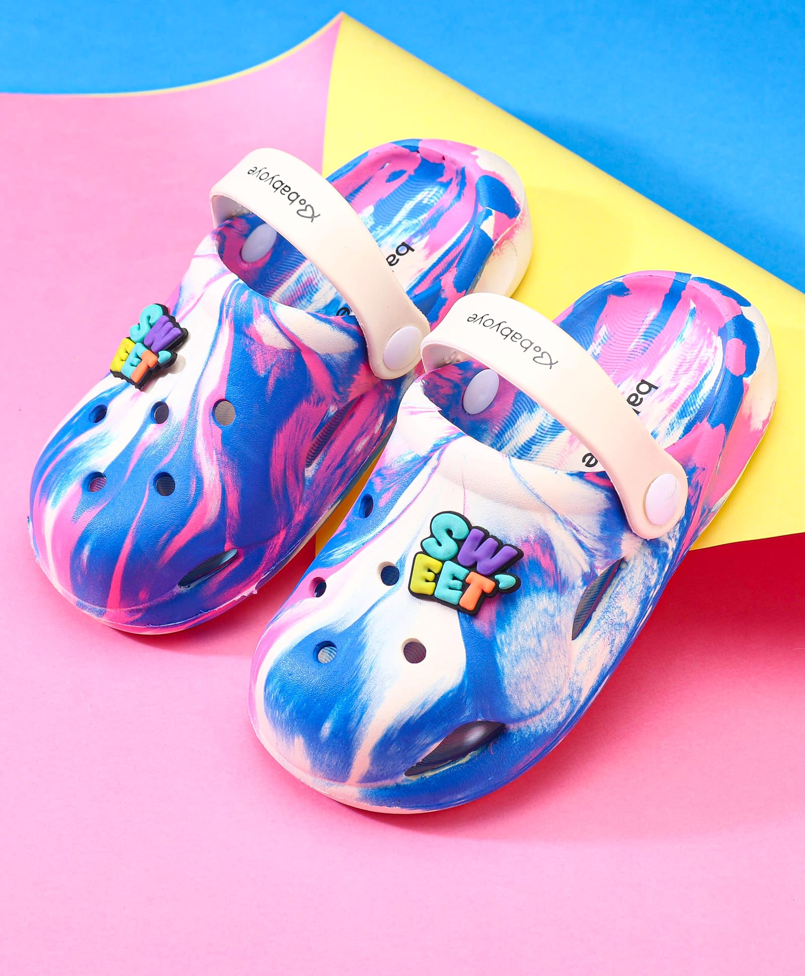 Babyoye Clogs with Back Strap & Text Applique (Colour May Vary)-image-9