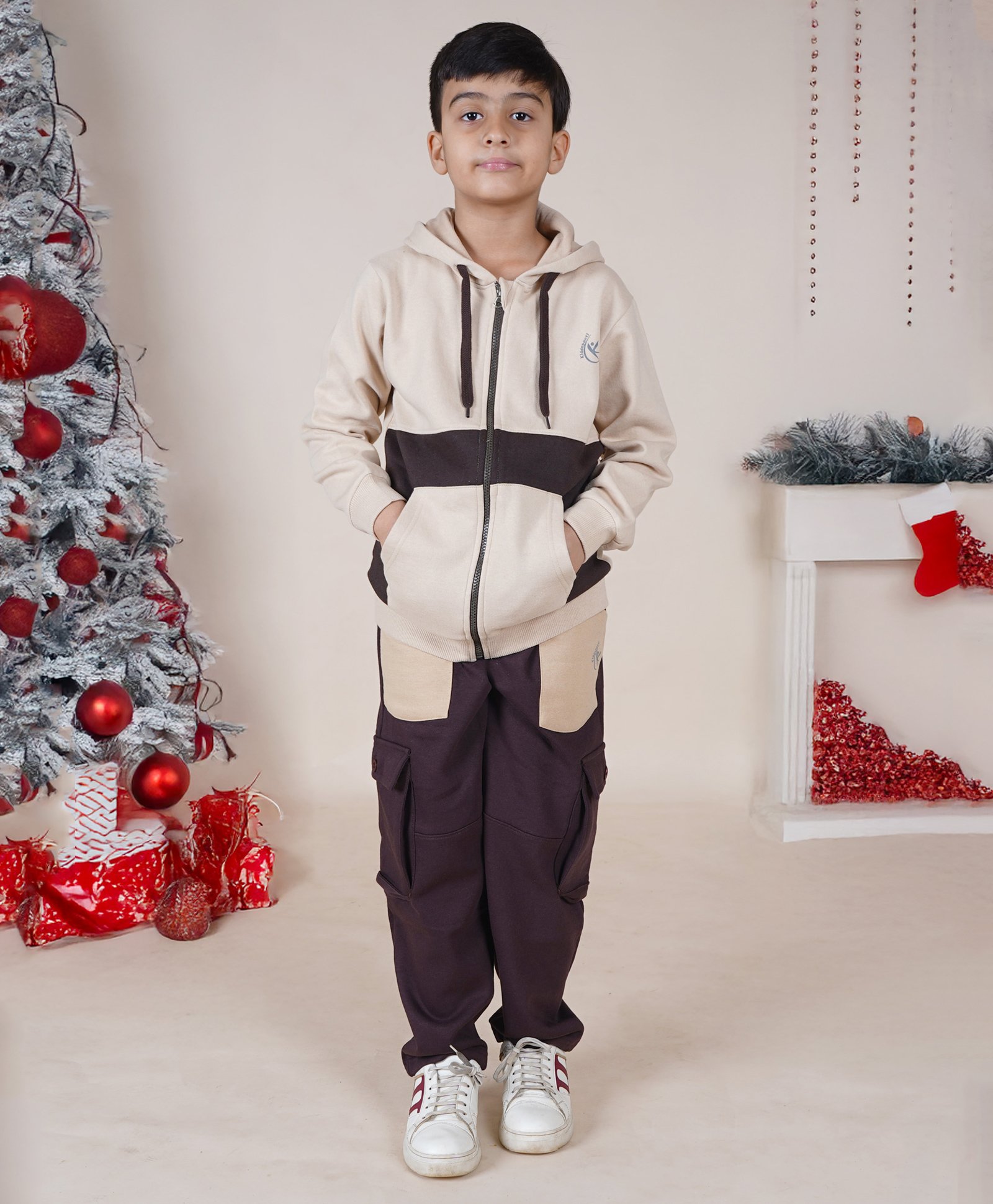 Kiddopanti Fleece Full Sleeves Front Zip Up Cut And Sew Hooded Sweatshirt With Joggers - Beige & Brown-picture-25