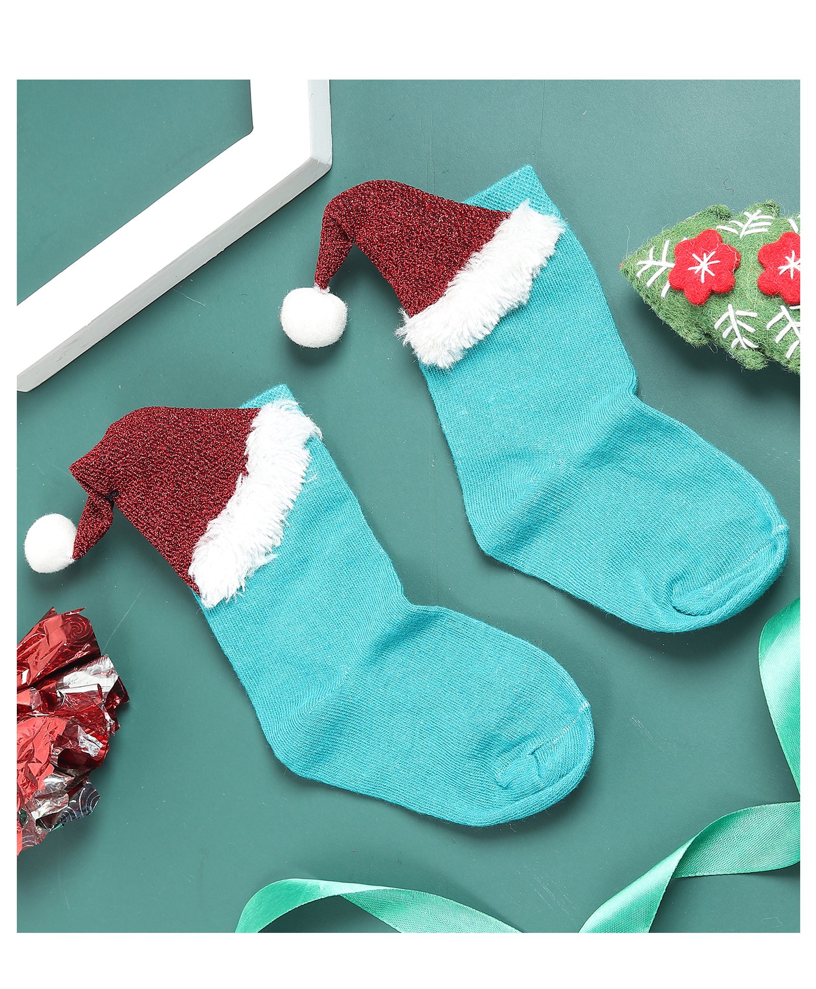 Tipy Tipy Tap Cotton Christmas Theme Santa Claus Cap Designed Socks - Green-picture-18