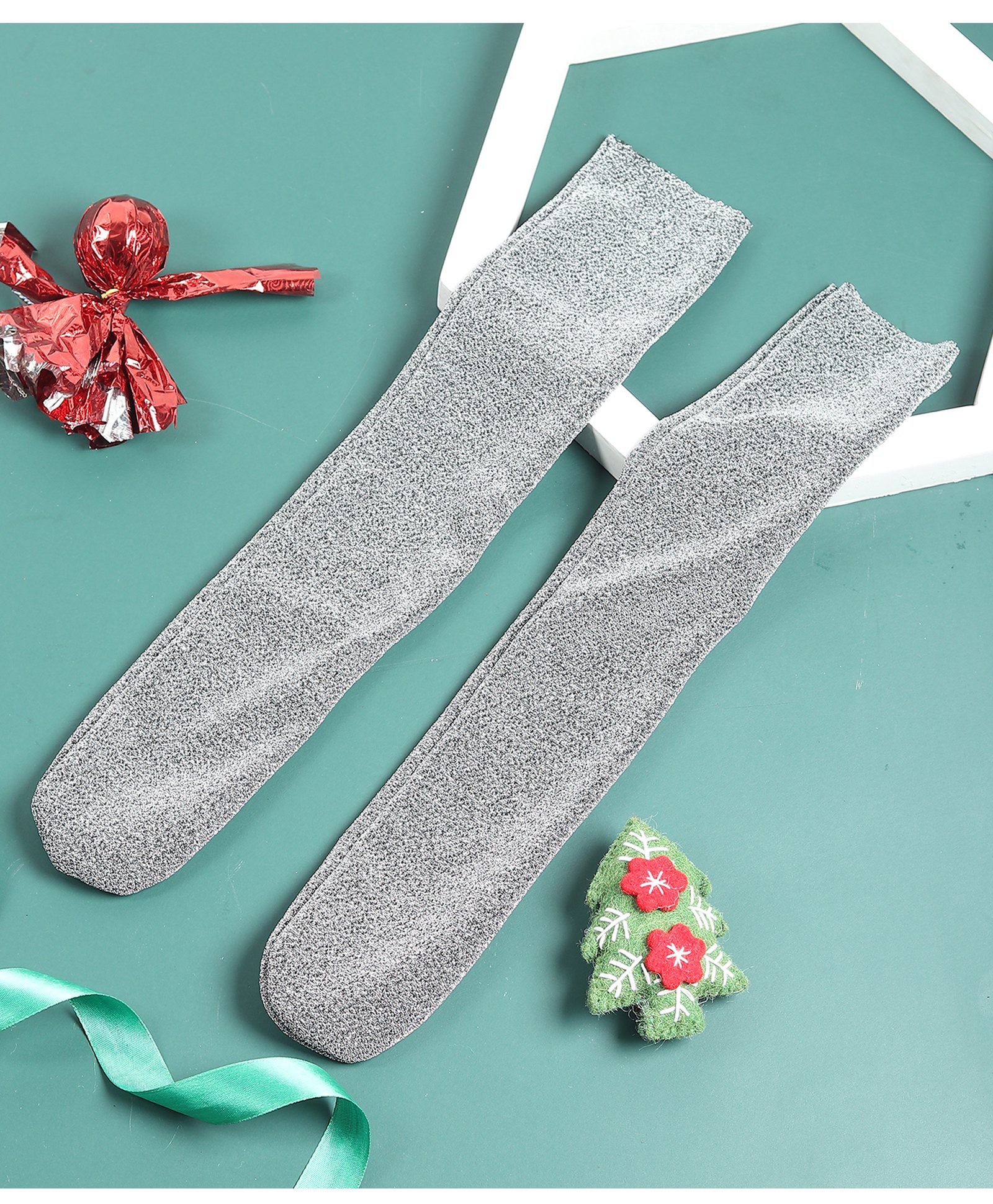 Tipy Tipy Tap Christmas Theme Shimmered Socks - Silver-picture-17