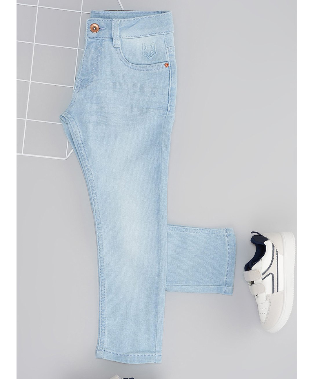 Pantaloons Junior Mild Washed Jeans - Light Blue-image-27