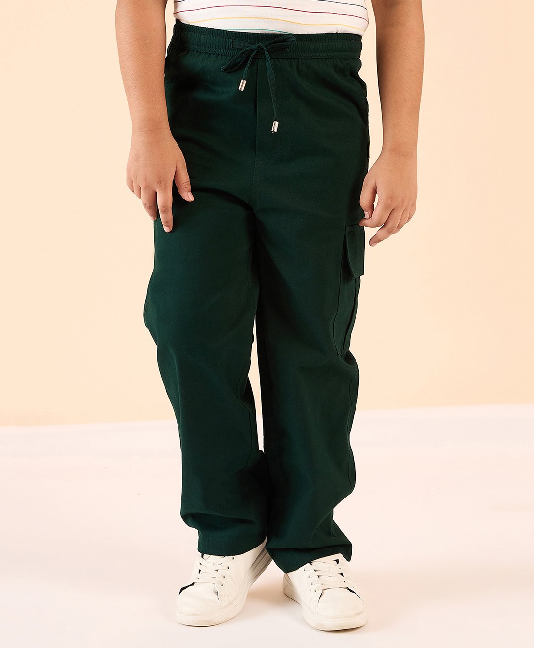 stylobug Stylo Bug Cotton Solid Cargo Pants - Green-picture-14