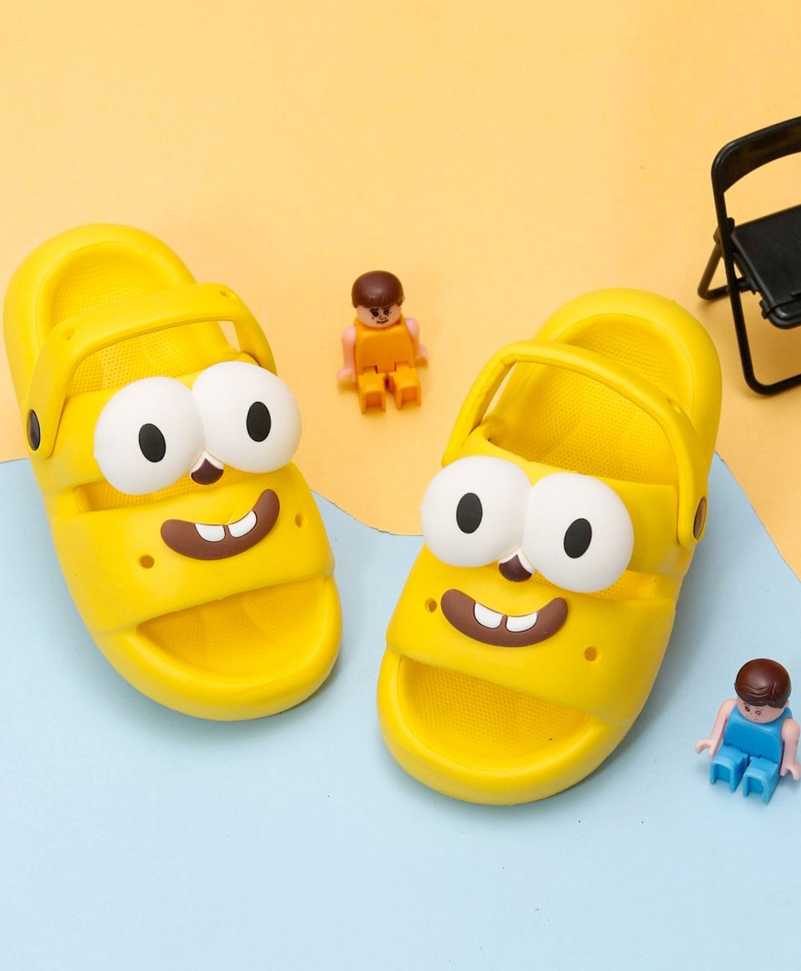 Yellow Bee Cartoon Designed Clogs - Yellow-image-9