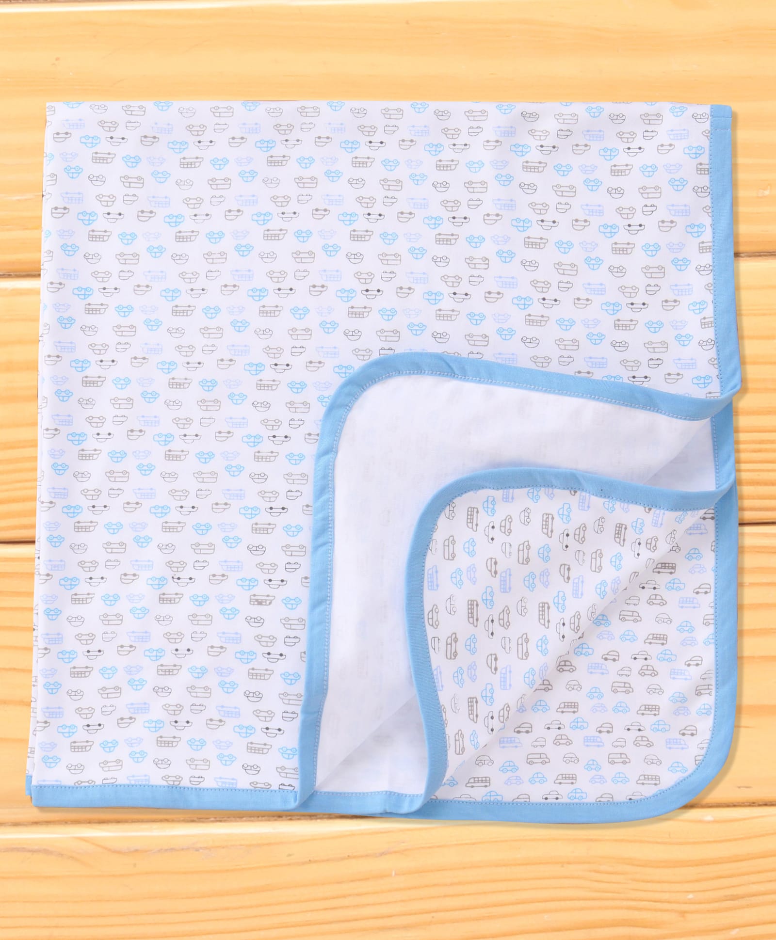 Pink Rabbit Interlock Knit Wrapper with Cars Print L 81 x B 81 cm - Light Blue-picture-26