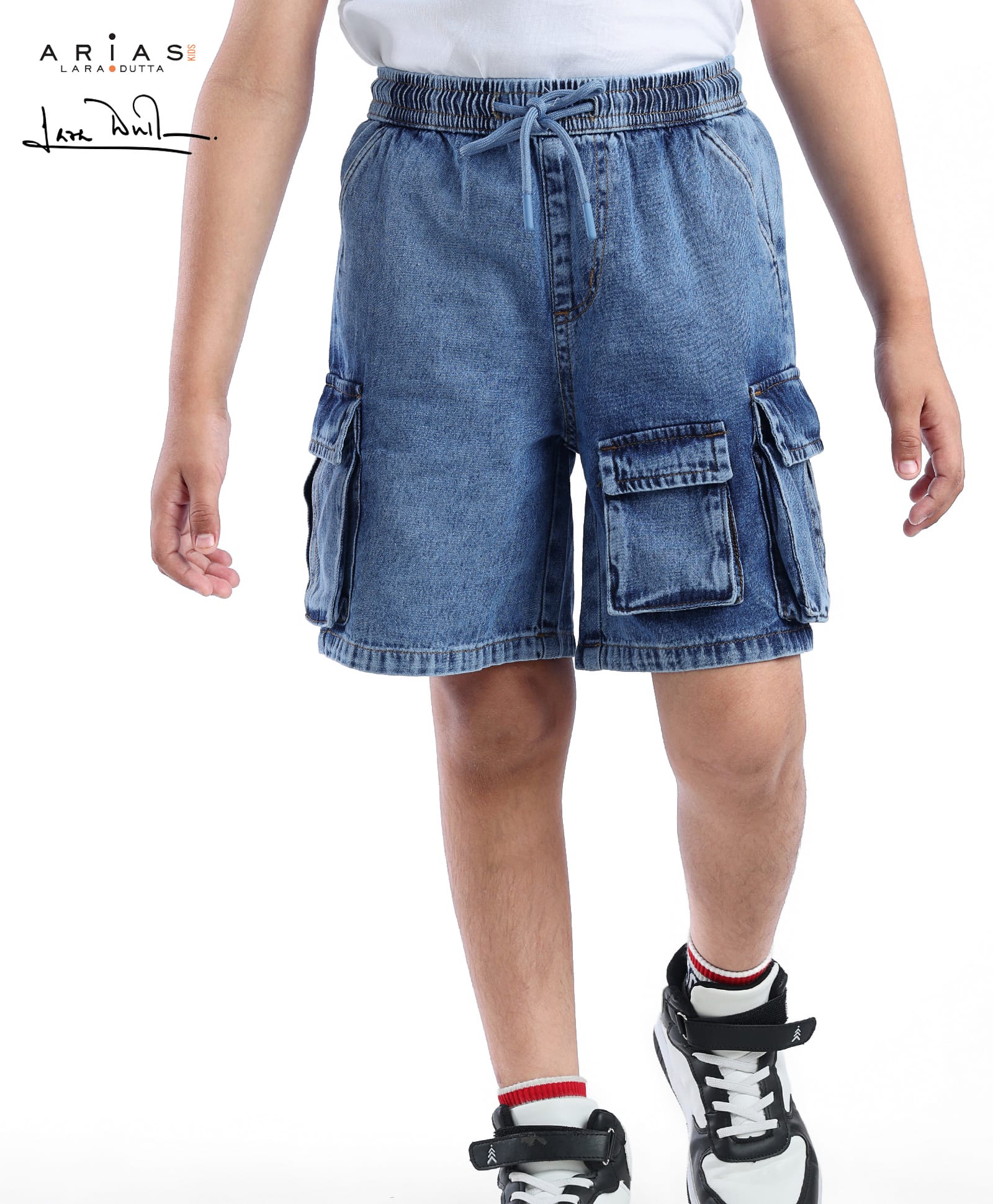 arias by lara dutta Arias Cotton Woven Knee Length Washed Shorts With Cargo Pockets - Blue-picture-24