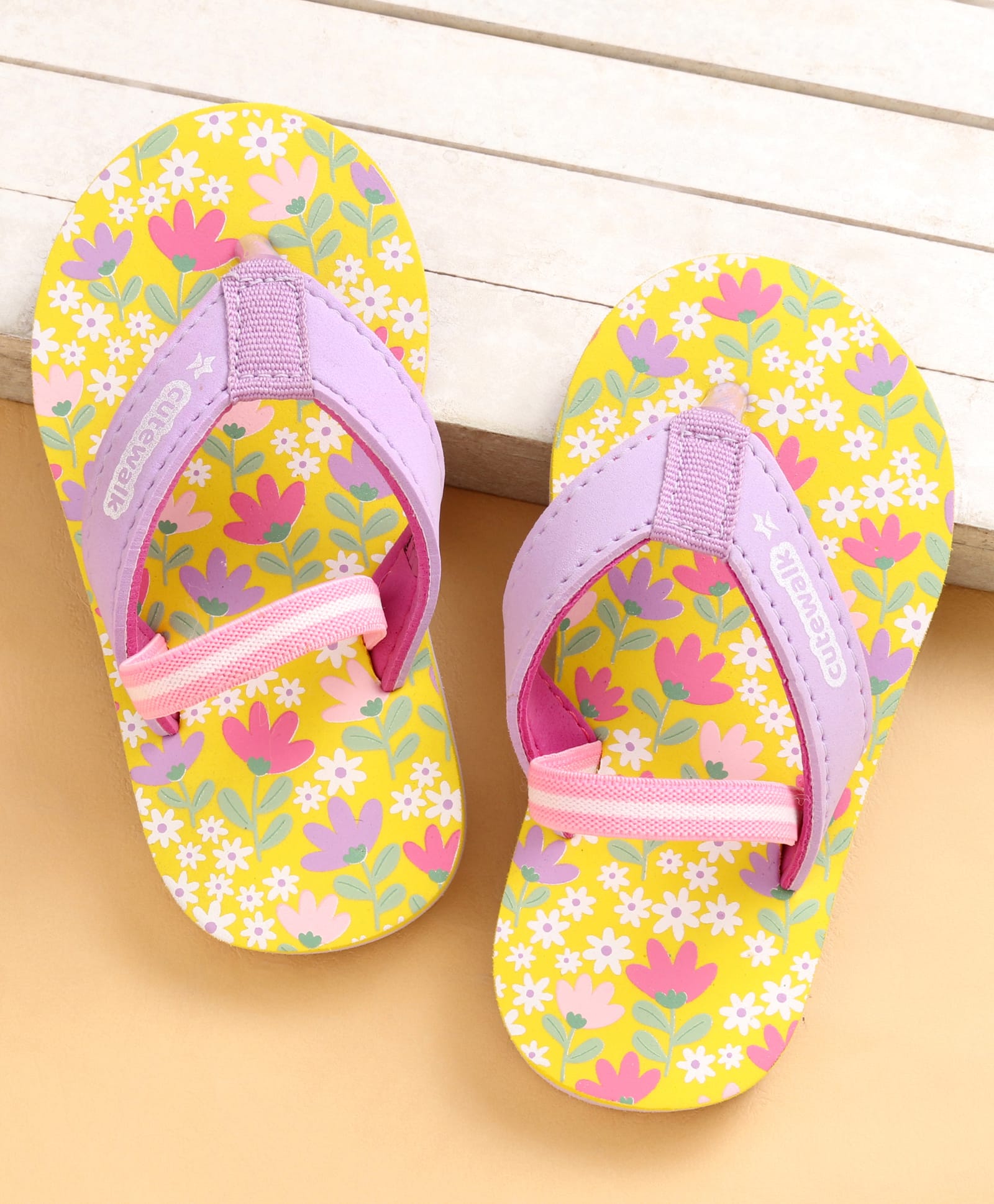 Cute Walk by Babyhug Flip Flops with Back Strap & Floral Print - Multicolor-picture-26