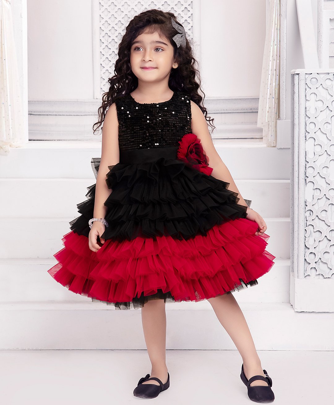 Ministitch Net Sleeveless Floral Applique Detailed & Sequins Embellished Layered Dress - Black-picture-42