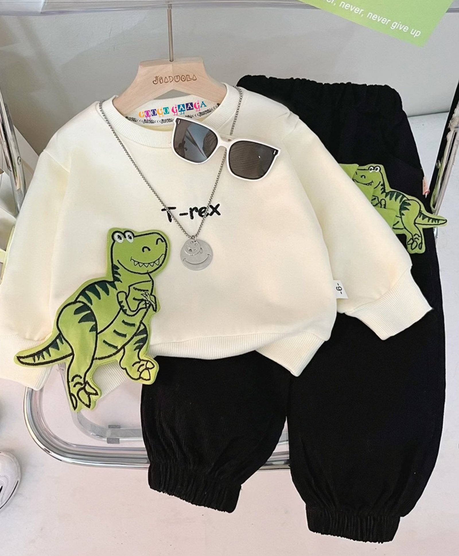 Googo Gaaga Cotton Full Sleeves Dinosaur Patch Embroidered Sweatshirt & Joggers Set - Cream