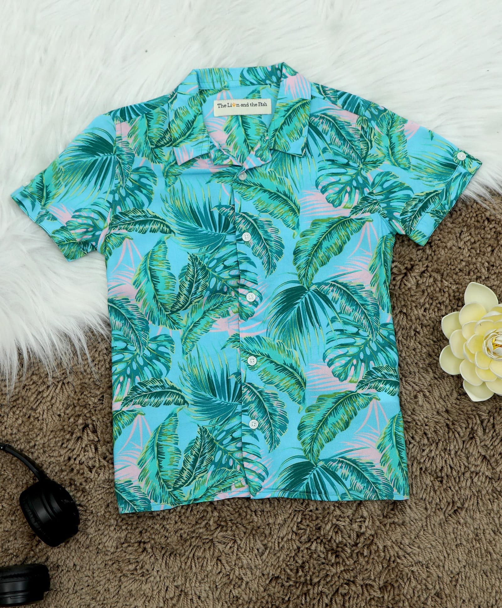 The Lion and the Fish Half Sleeves Hawaiian Theme Printed Shirt - Sky Blue-picture-18
