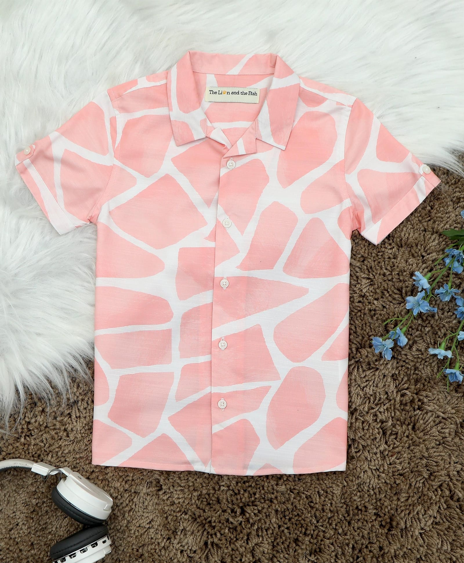 The Lion and the Fish Half Sleeves Zarafa Printed Shirt - Pink-image-20