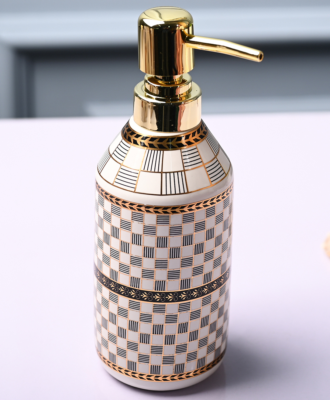 Voncasa Ceramic Glossy Off white color Soap Dispenser (750 ml)-image-49