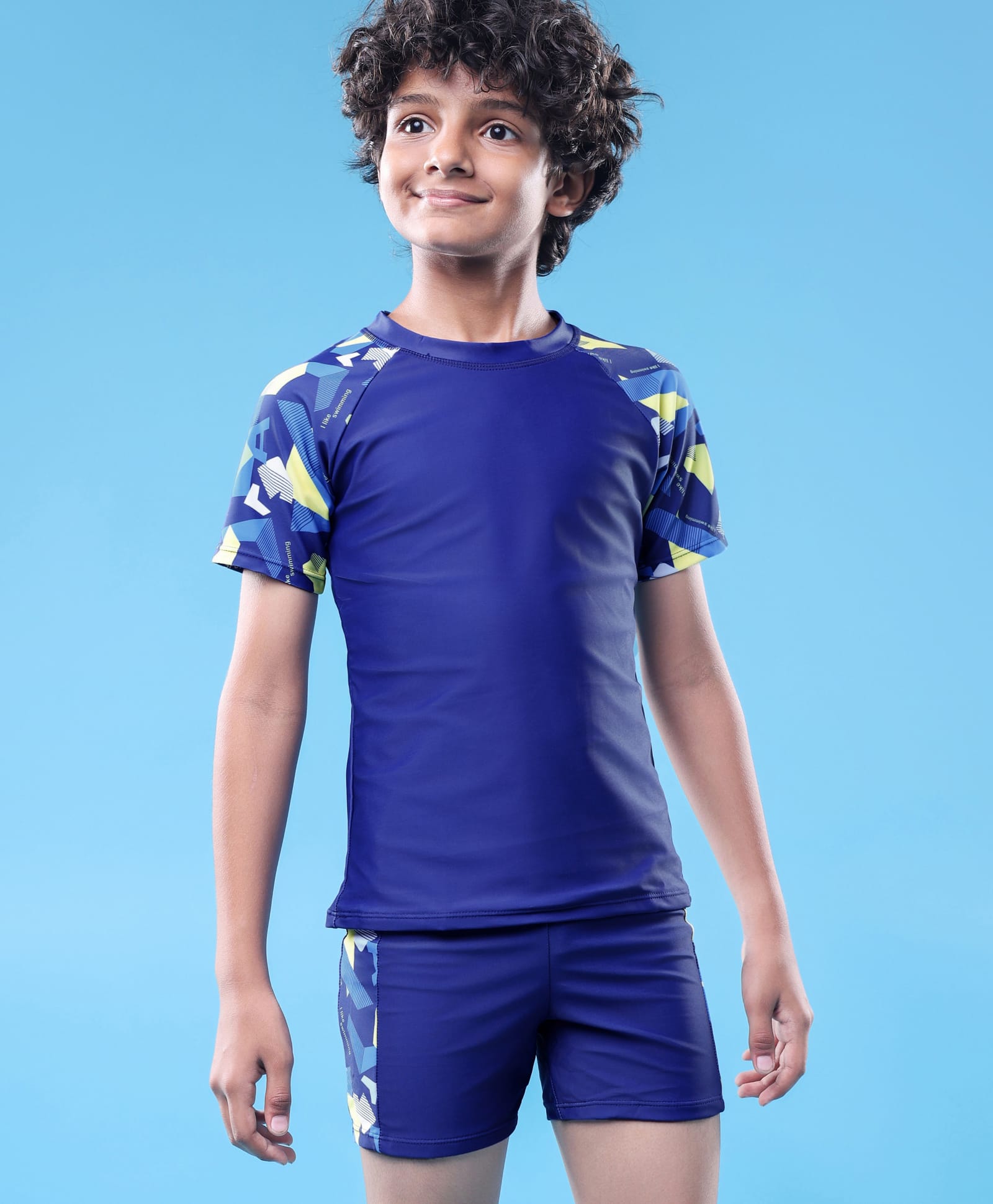 Pine Active Half Raglan Sleeves Printed Two Piece Swimsuit - Navy Blue-image-40