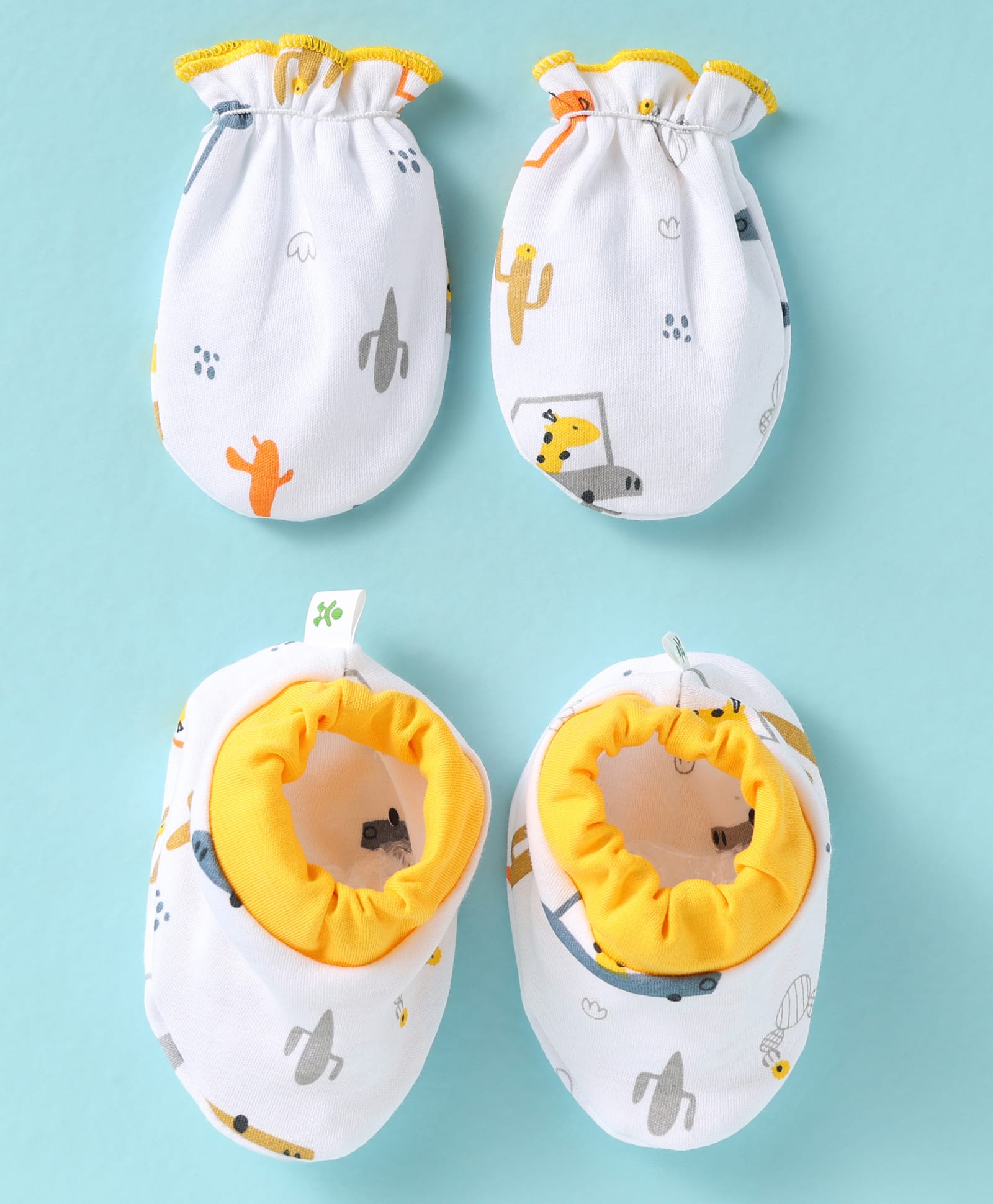 Child World Interlock Knit Mittens & Booties With Animal Print - Yellow-picture-18