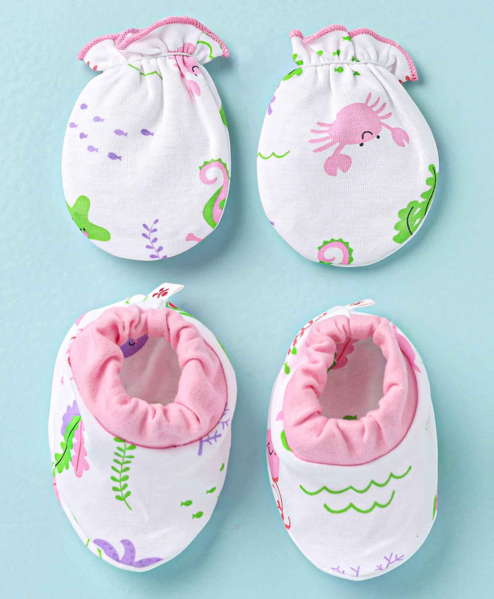 Child World Interlock Knit Mittens & Booties Set with Sea Life Print - Pink-picture-17