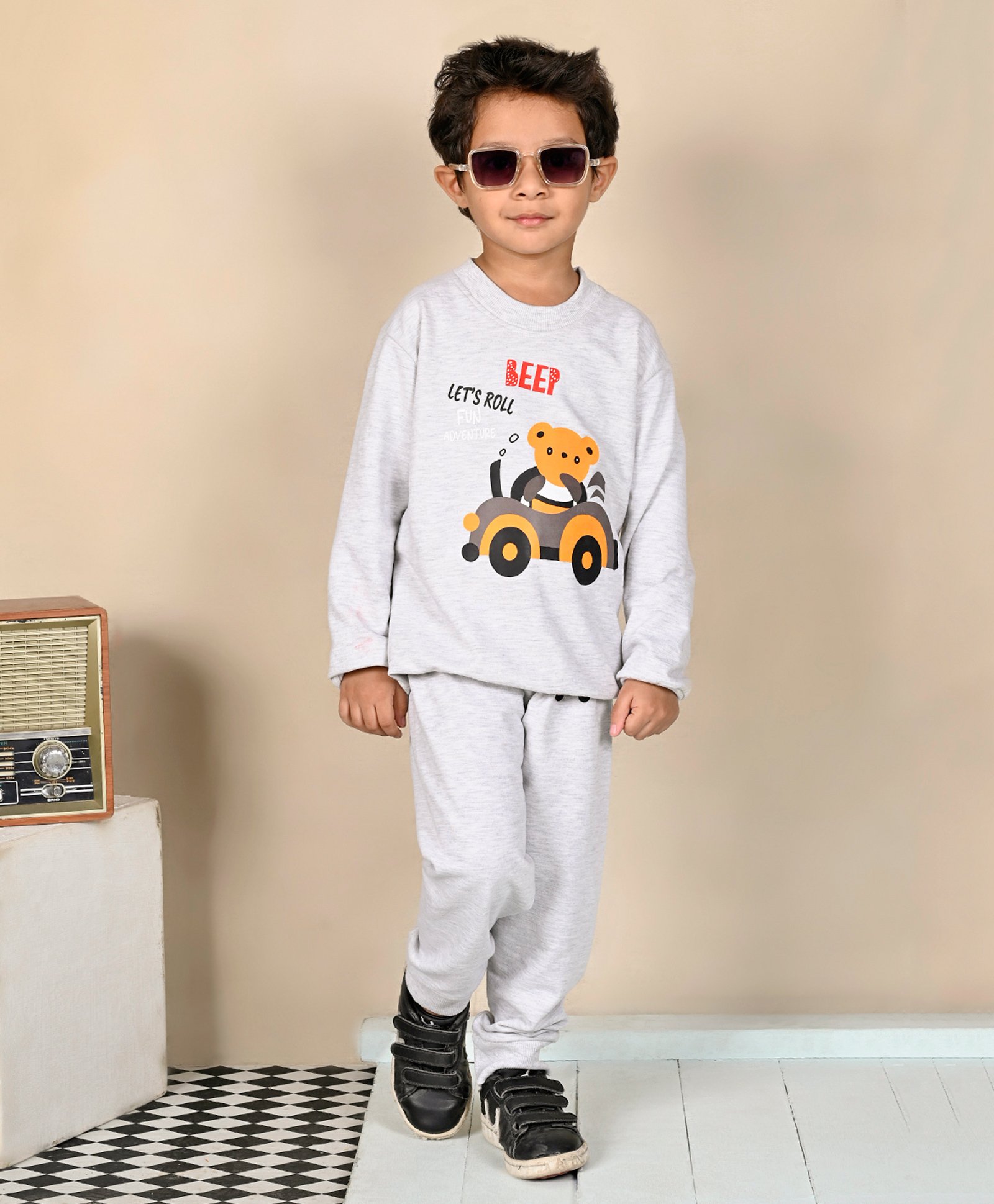 Superminis Cotton Full Sleeves Teddy Bear & Car Printed Sweatshirt With Joggers Set - Grey-picture-11