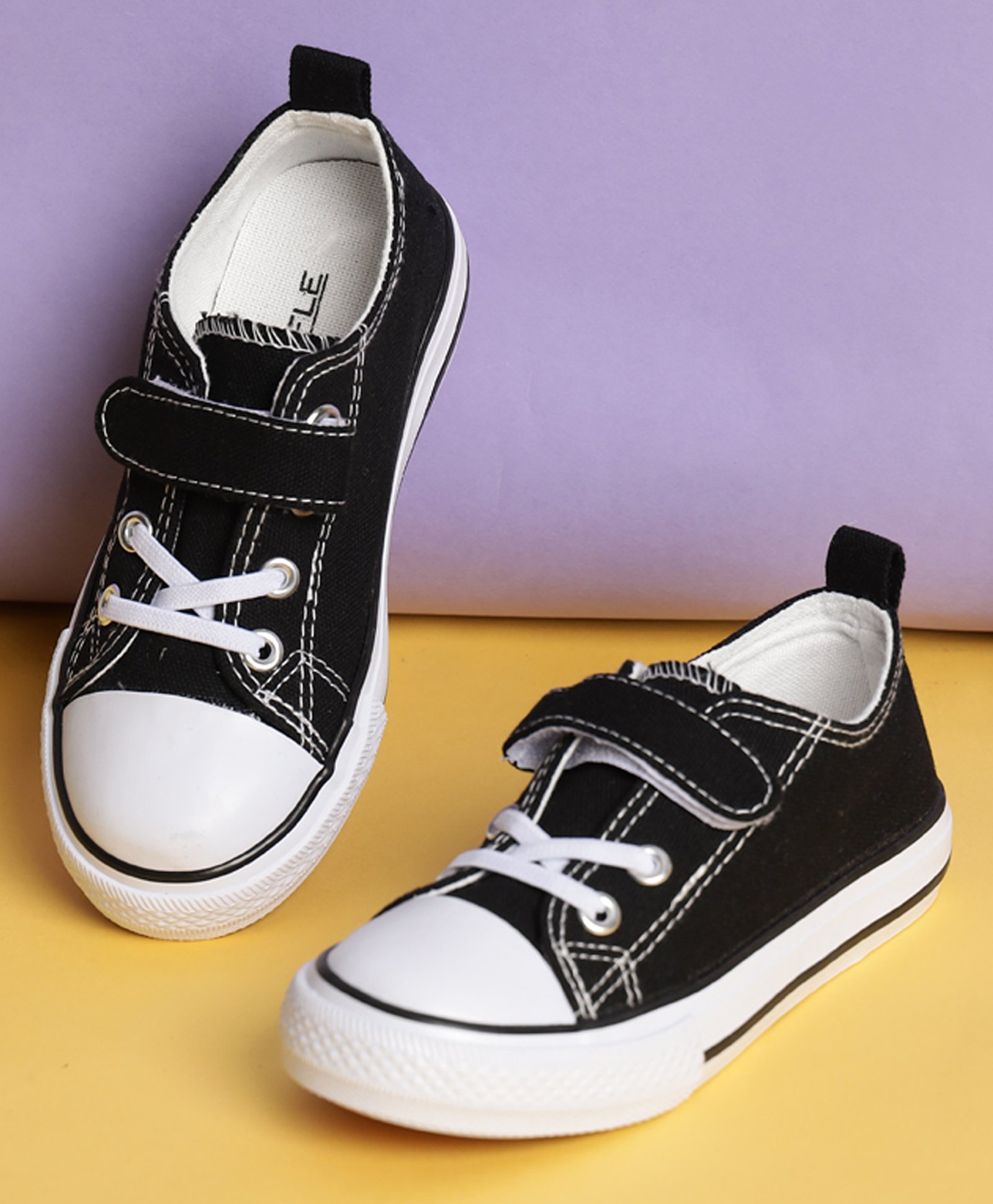 TRUFFLE COLLECTION Colour Blocked Velcro Closure Sneakers - Black & White-image-15
